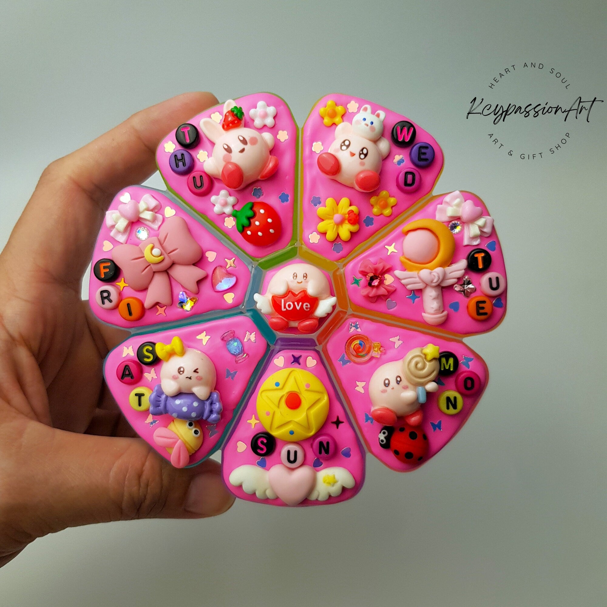 Kabi Ribbon Magic Wand - XL  Pill Box