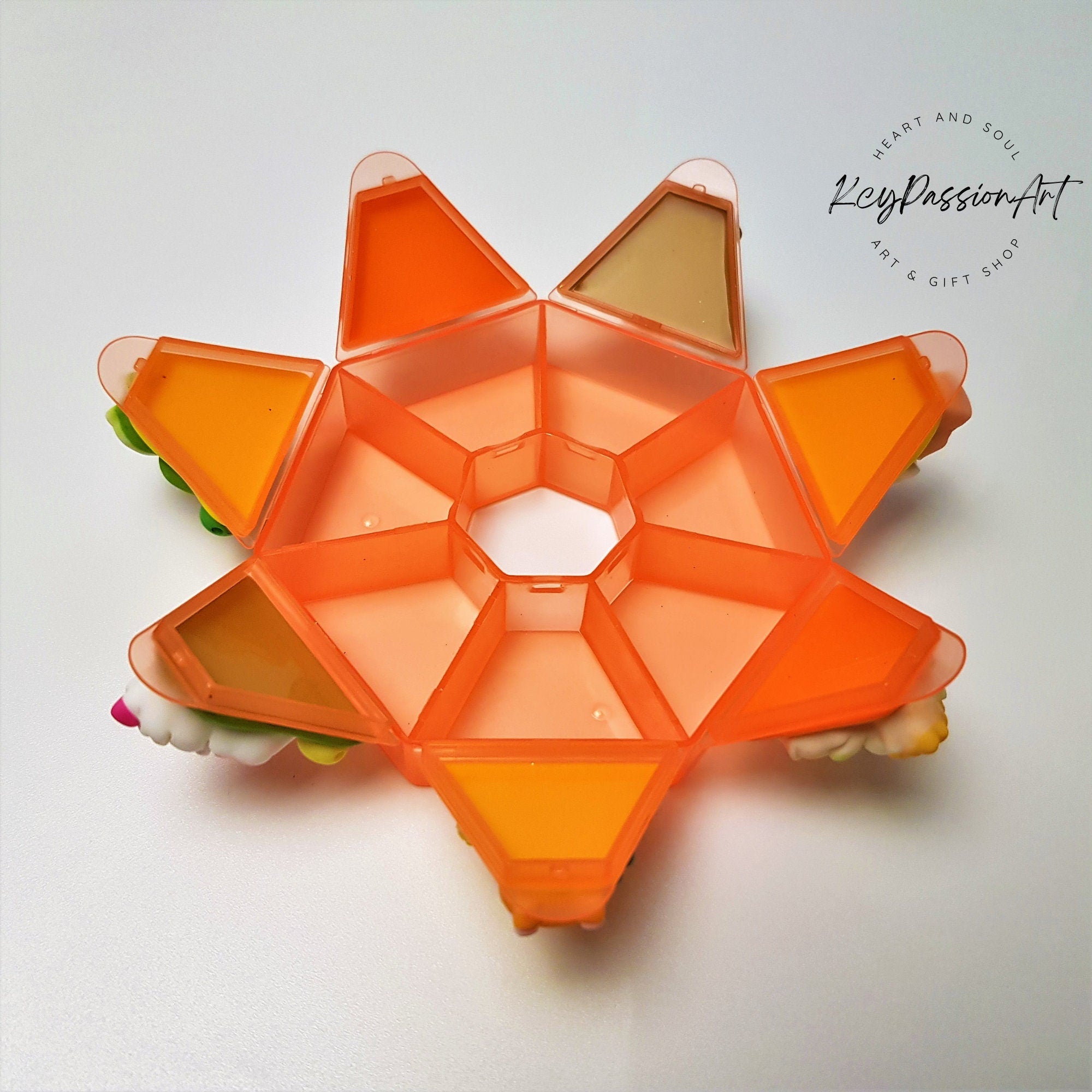 Cheeky Naughty Cats - Heptagon Pill Box