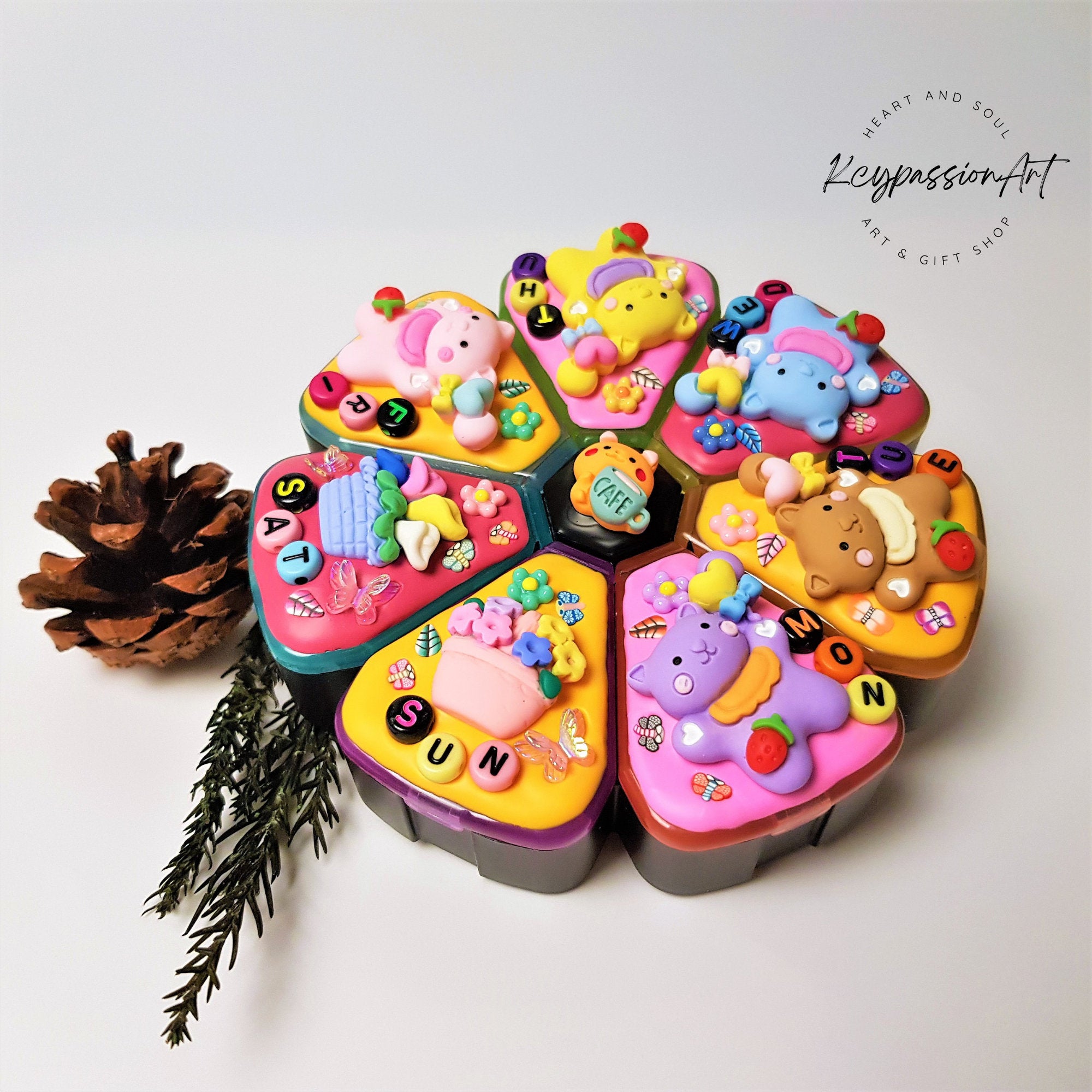 Joyful Cats - XL Pill Box