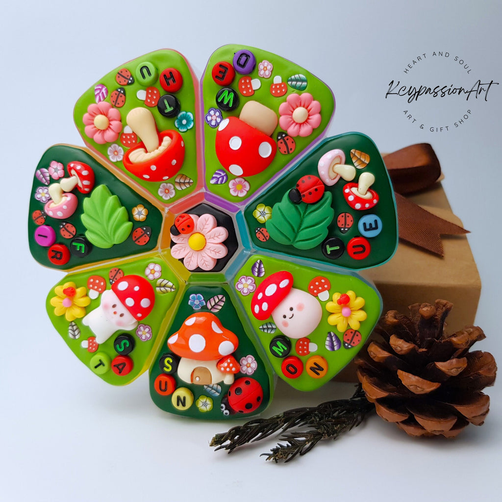 Mushroom Craze - XL Pill Box