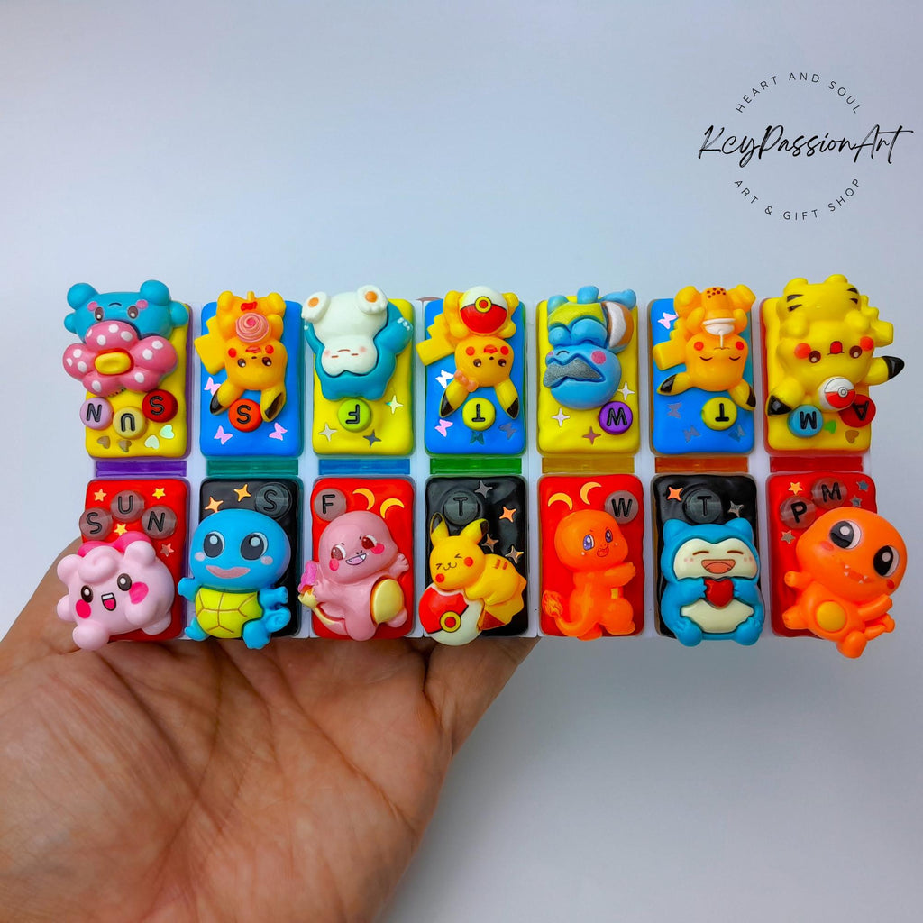 Happy Playmates - Detachable Pill Box