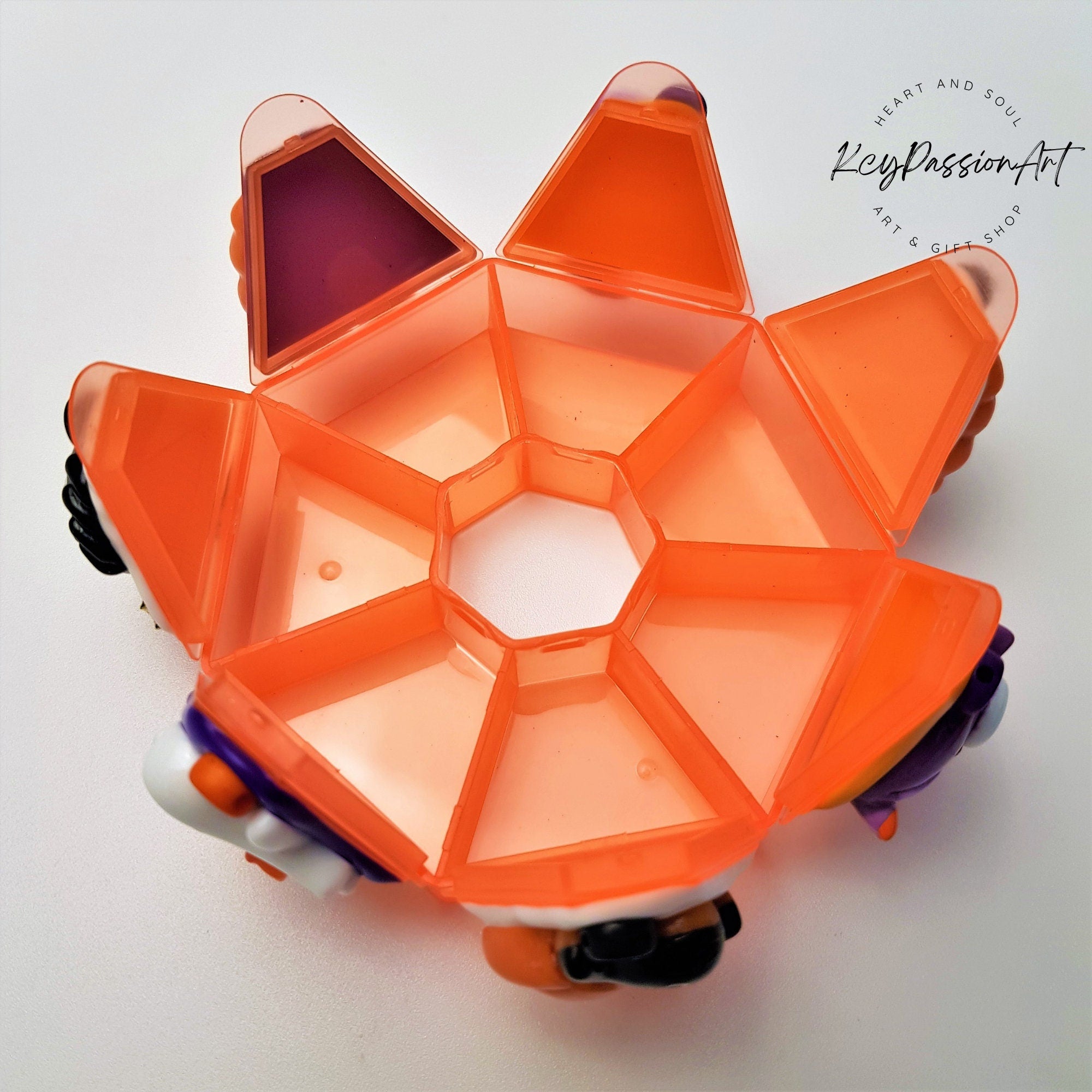 Spooky Cute & Funny - Heptagon Pill Box