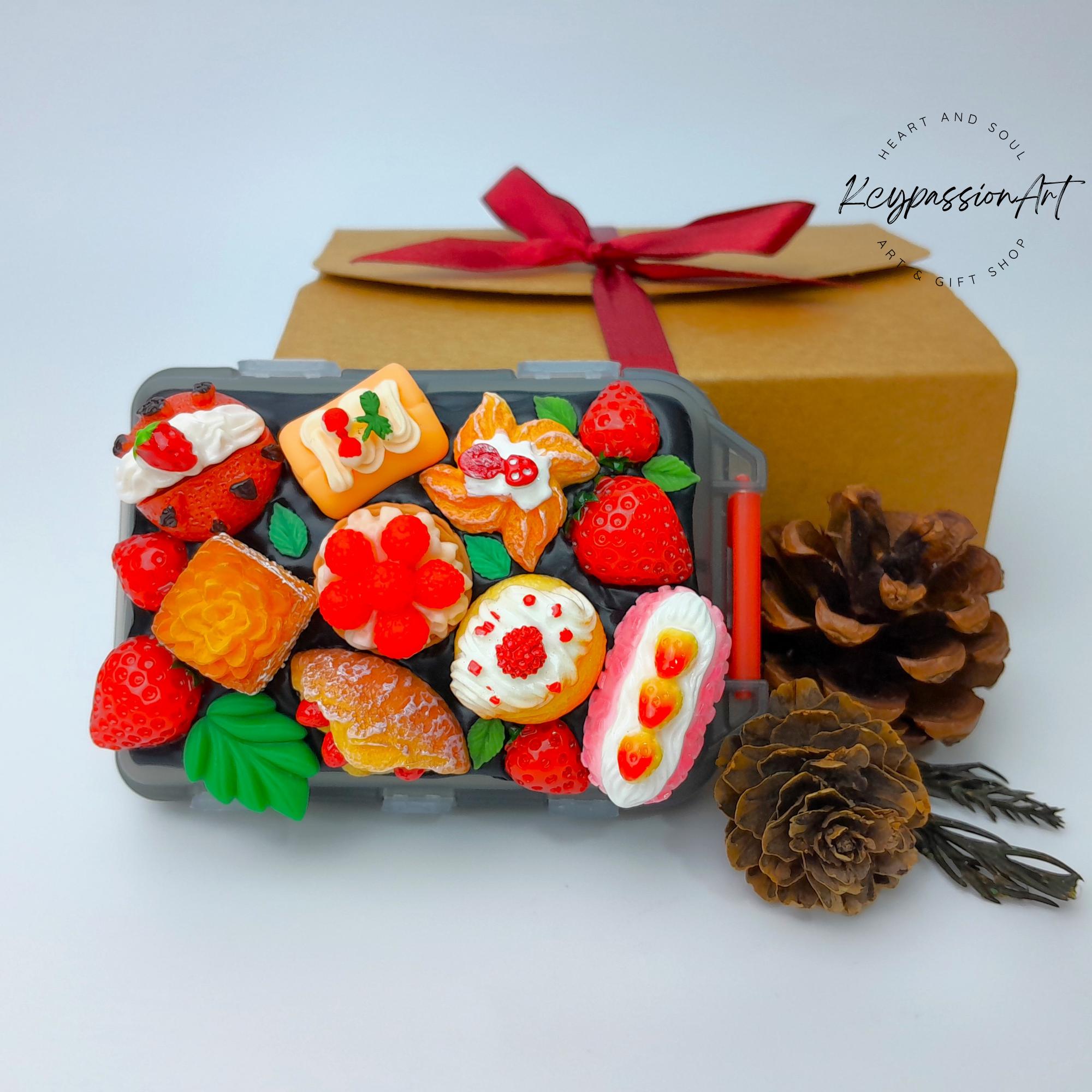 Sweet And Yummy - Flip Fold Pill Box