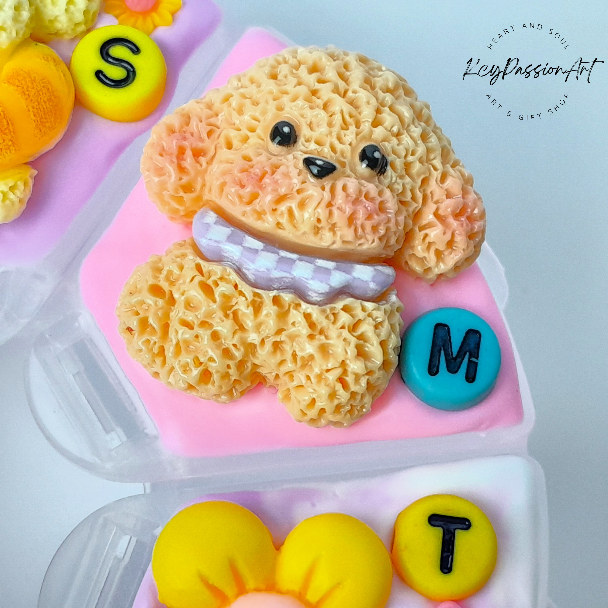 Dogs Lover Decorated Round Pill Box