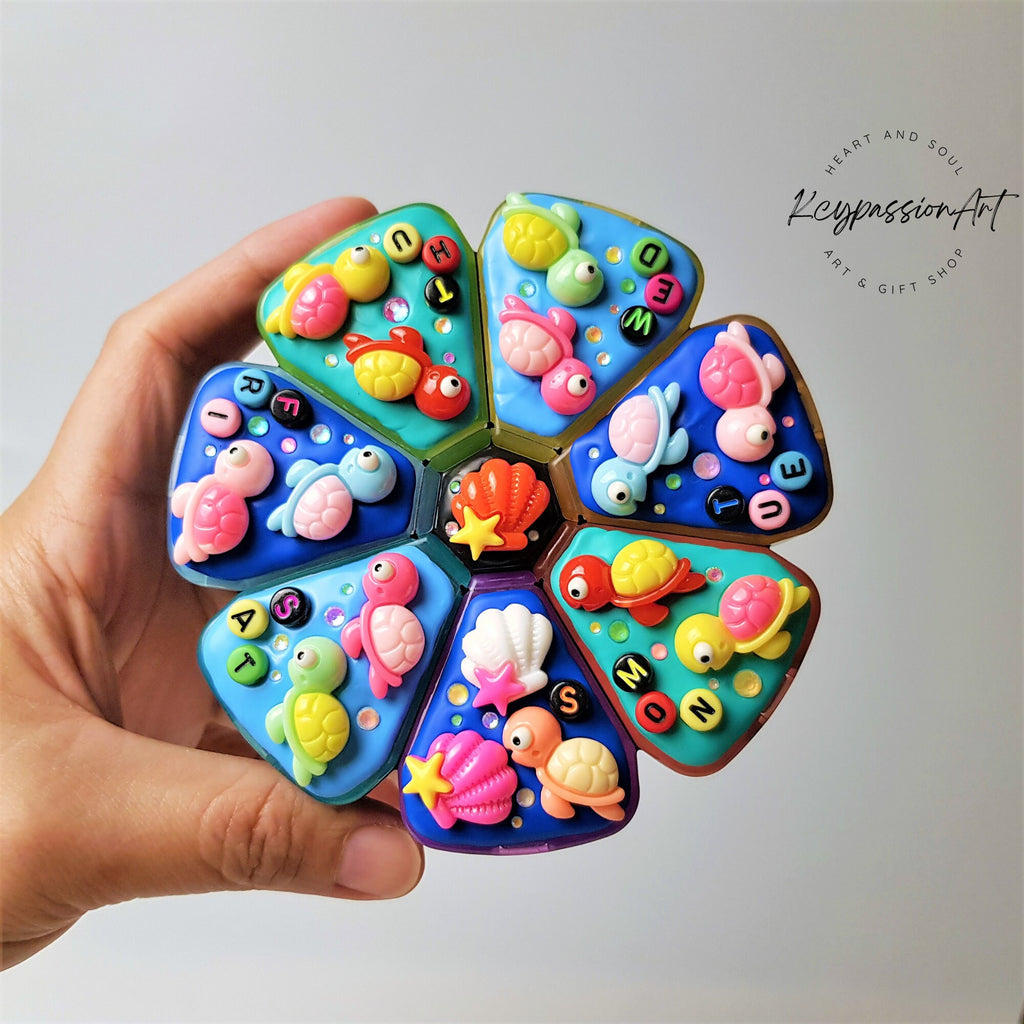 Pilulier XL 7 jours « Tortues Kawaii Aloha », pilulier matin/soir à 8 compartiments, distributeur de médicaments et de compléments alimentaires, pilulier mignon