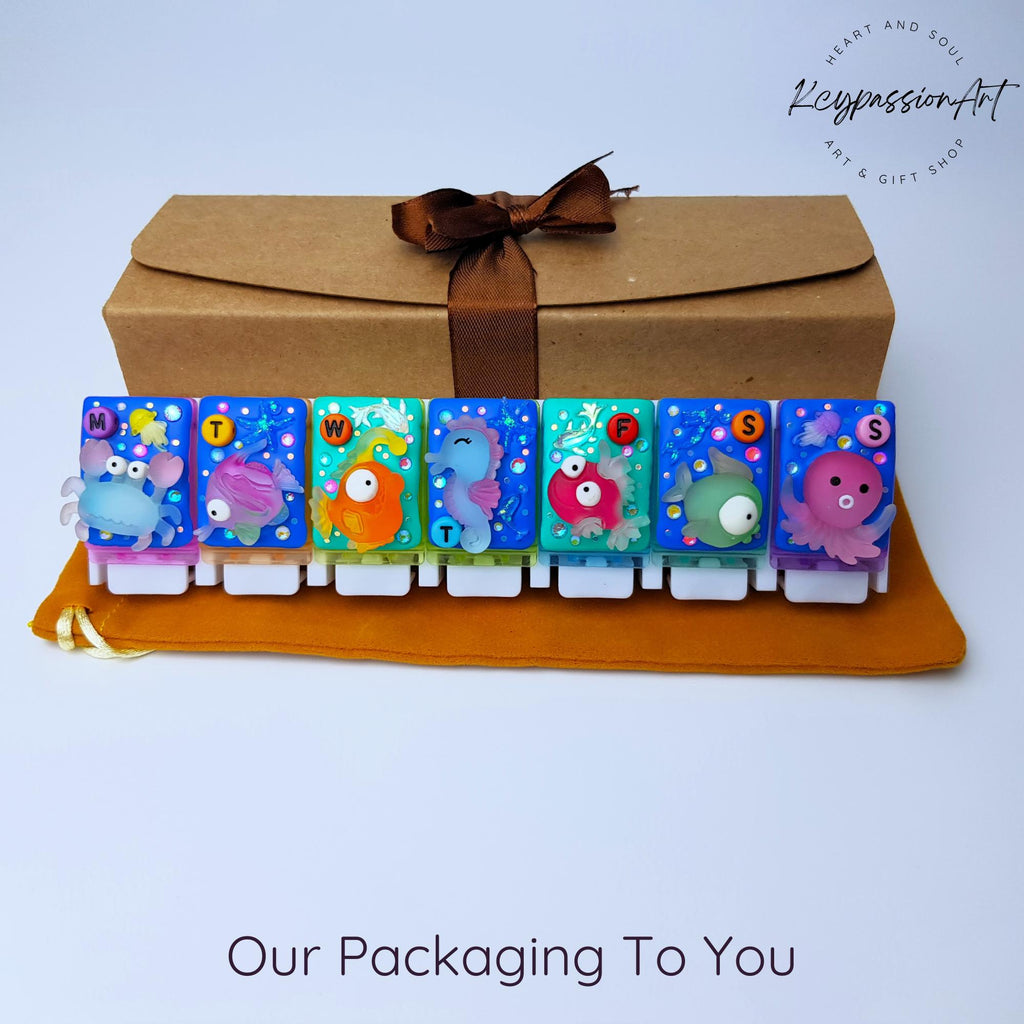 Love Marine Life - Straight Pill Box