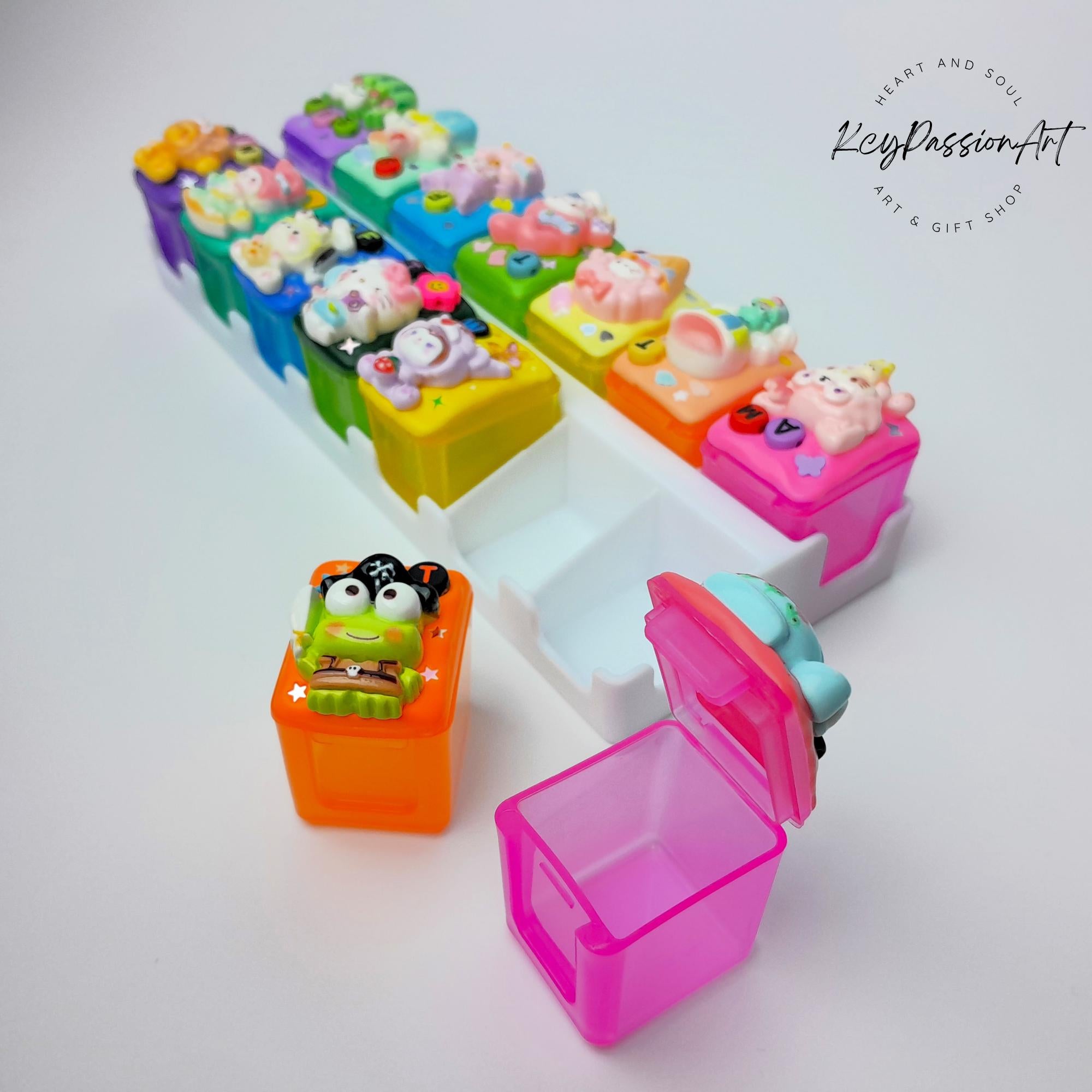 Friendship Forever - XL Detachable Pill Box