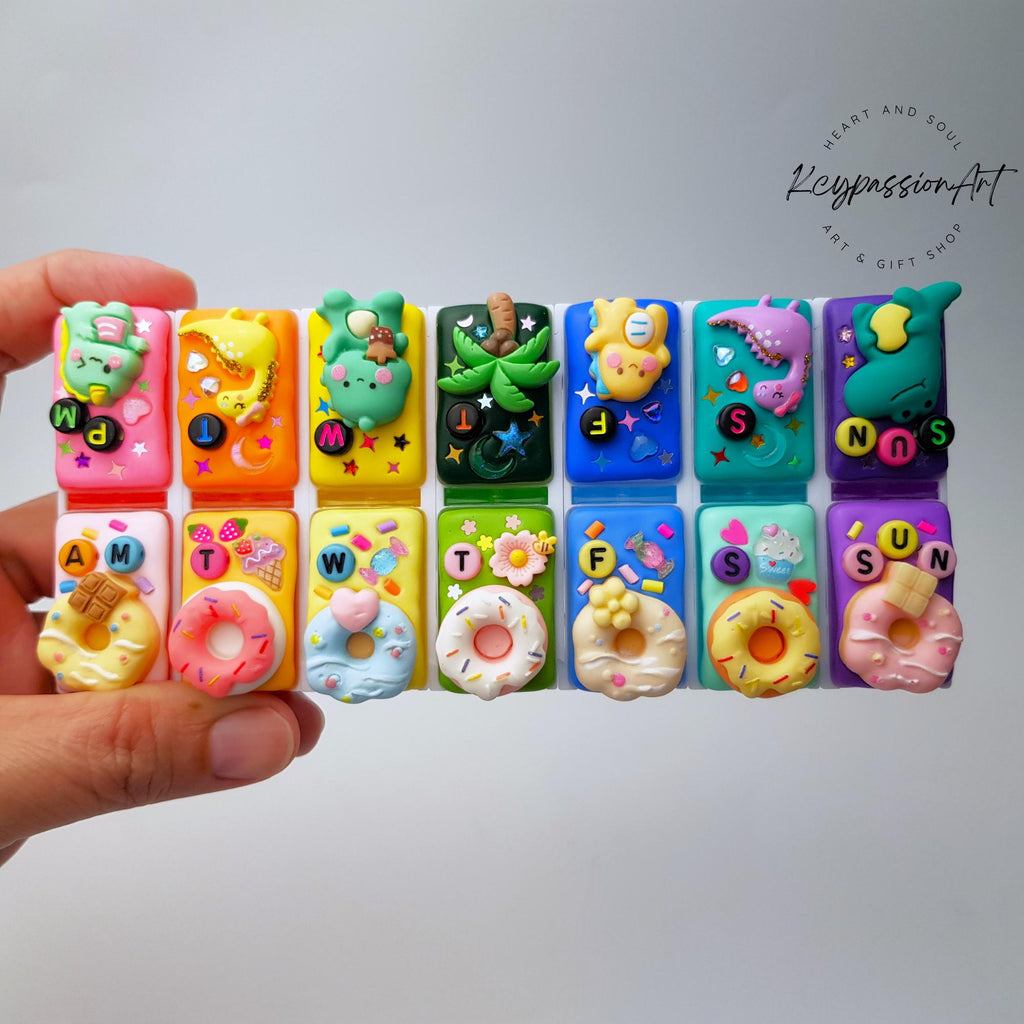 Dino Treats - Detachable Pill Box