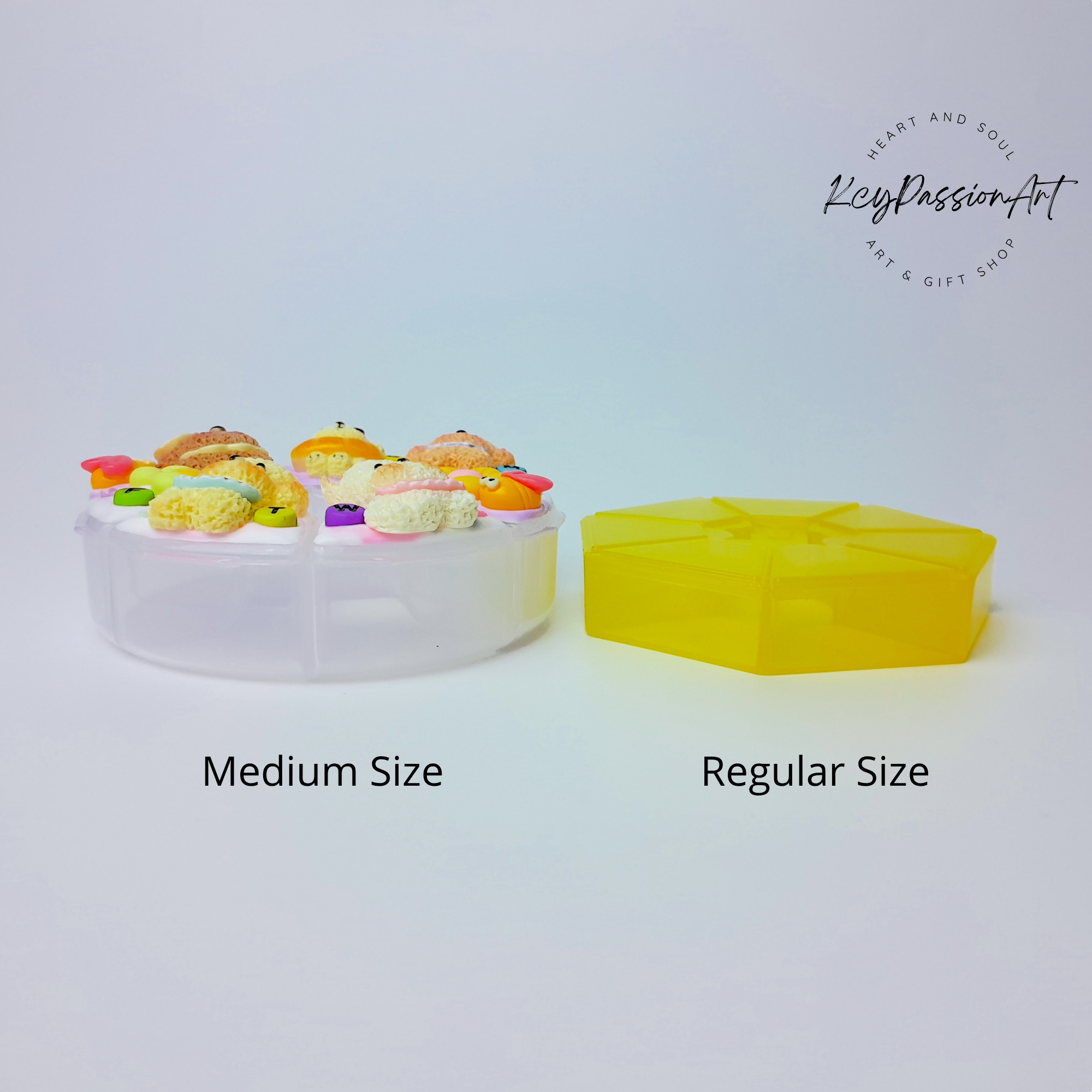 Dogs Lover Decorated Round Pill Box