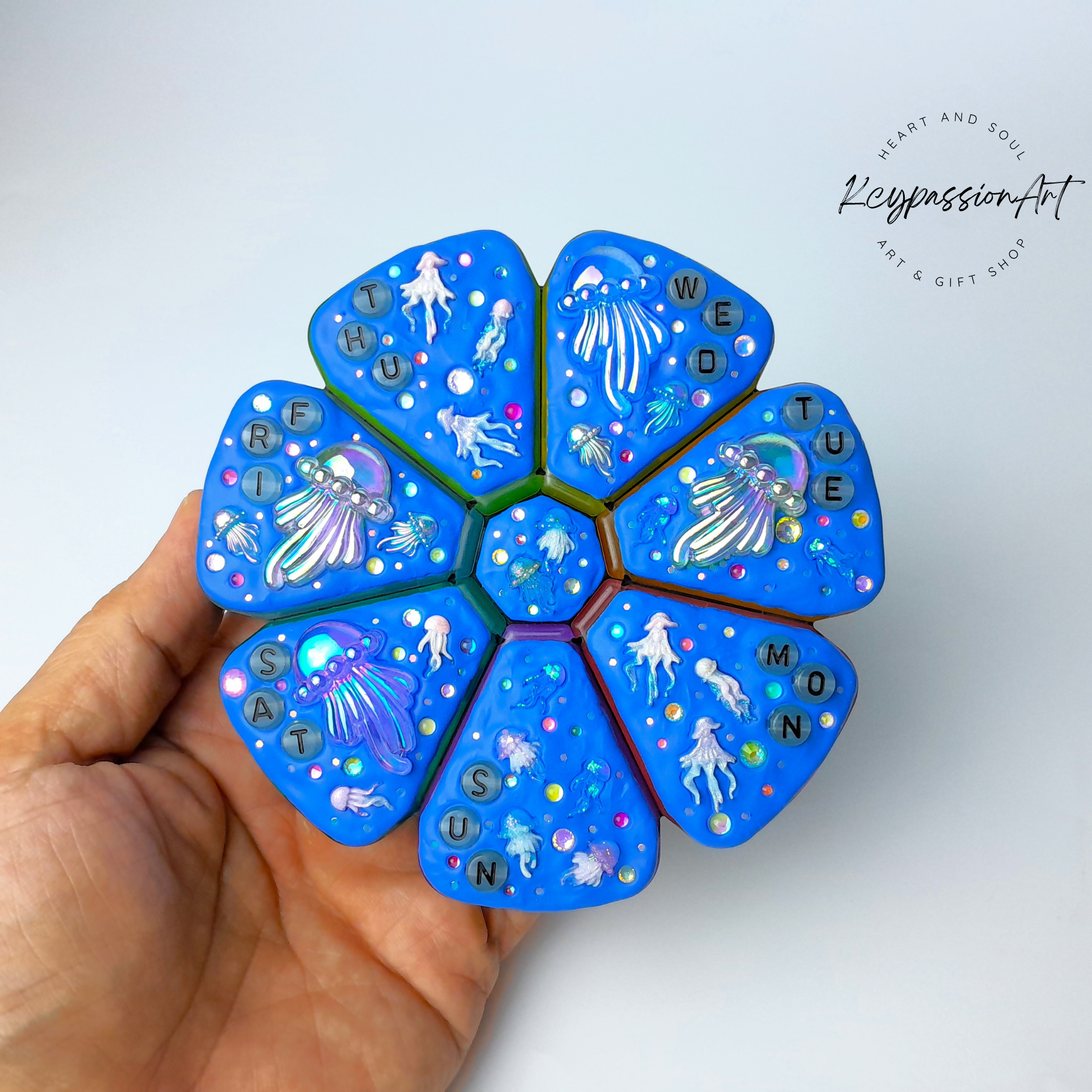 Jellyfish Glow - XL Pill Box