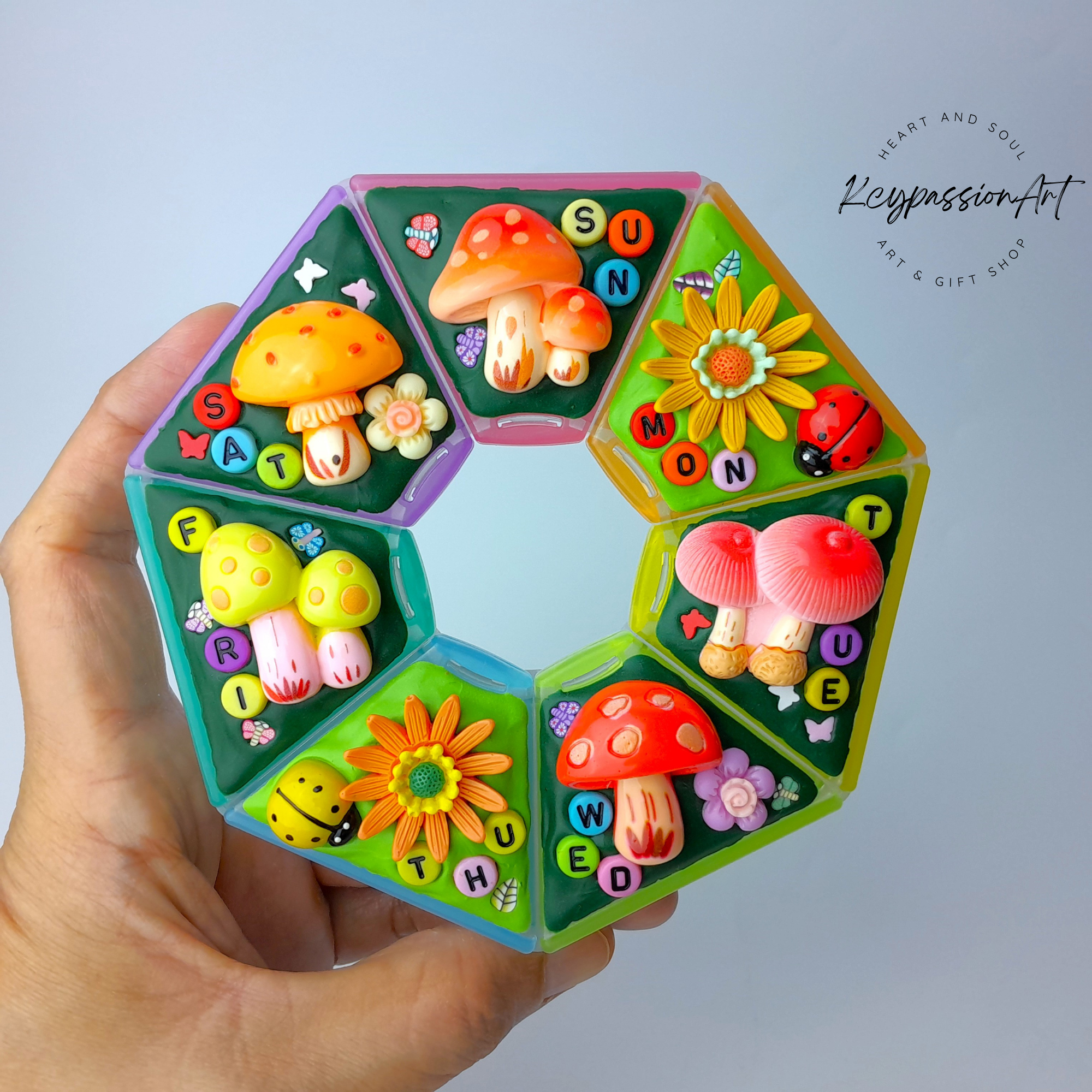 Wild Mushroom - XL Pill Box