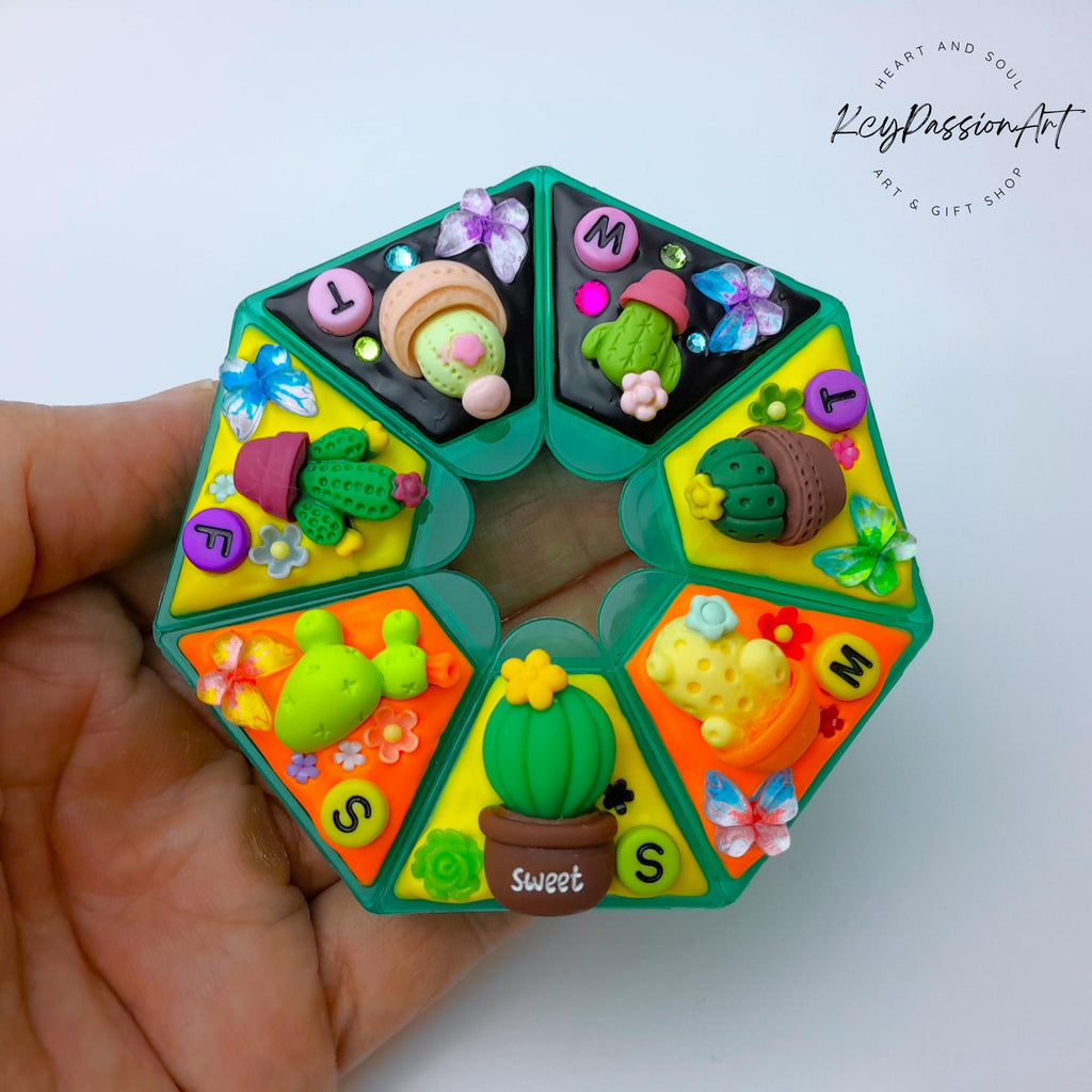 Cactus - Heptagon Pill Box