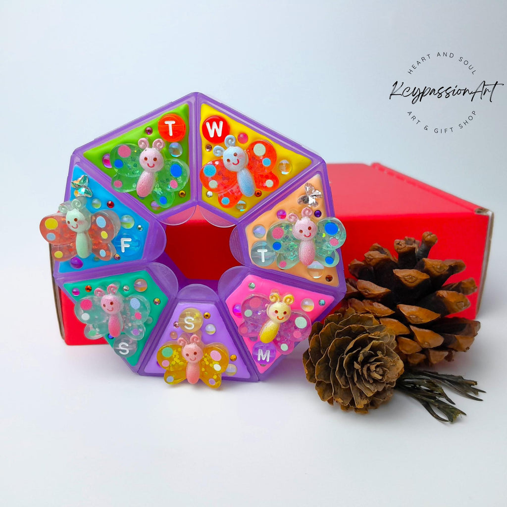 Glittery Butterflies - Heptagon Pill Box