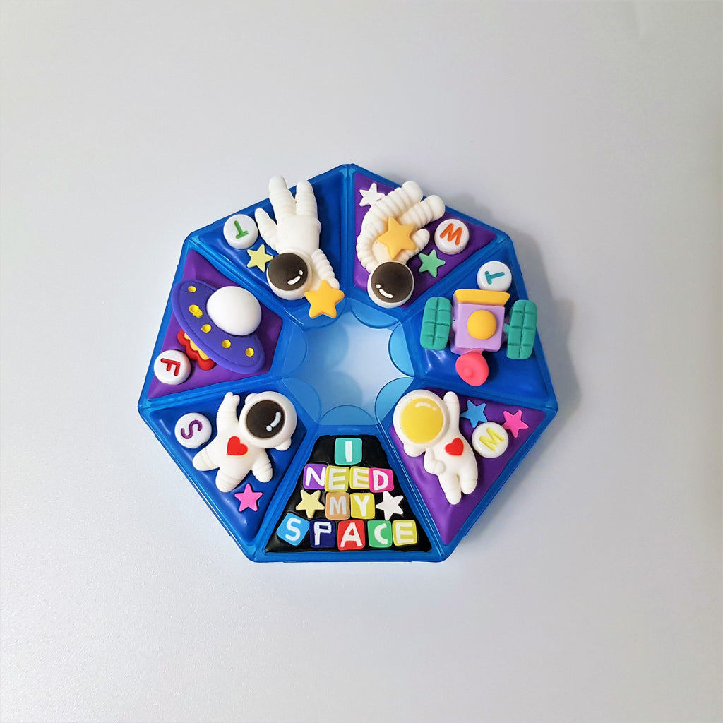 I Need My Space - Heptagon Pill Box