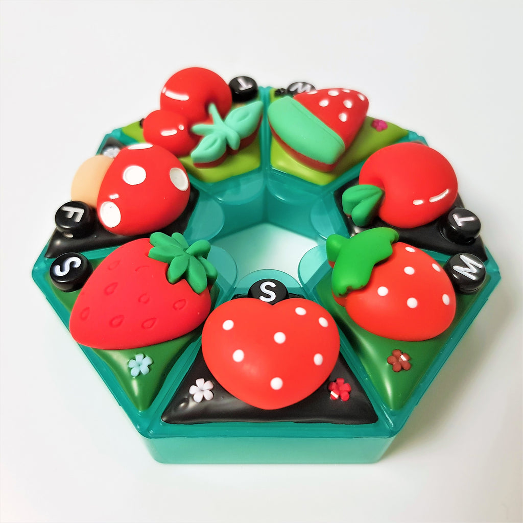 Crazily Love Reds Decorated Heptagon Pill Box