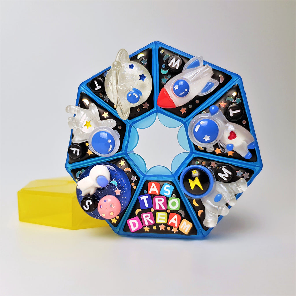 Astro Dream - Heptagon Pill Box
