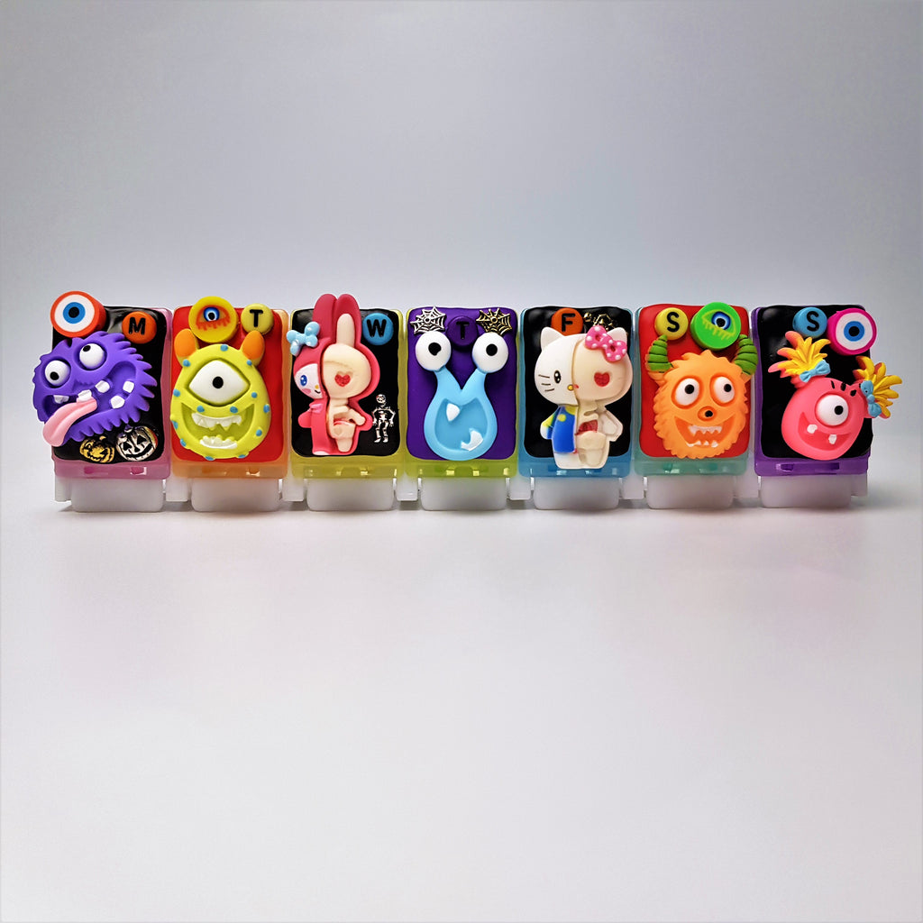 Funny Spooky Things - Straight Pill Box