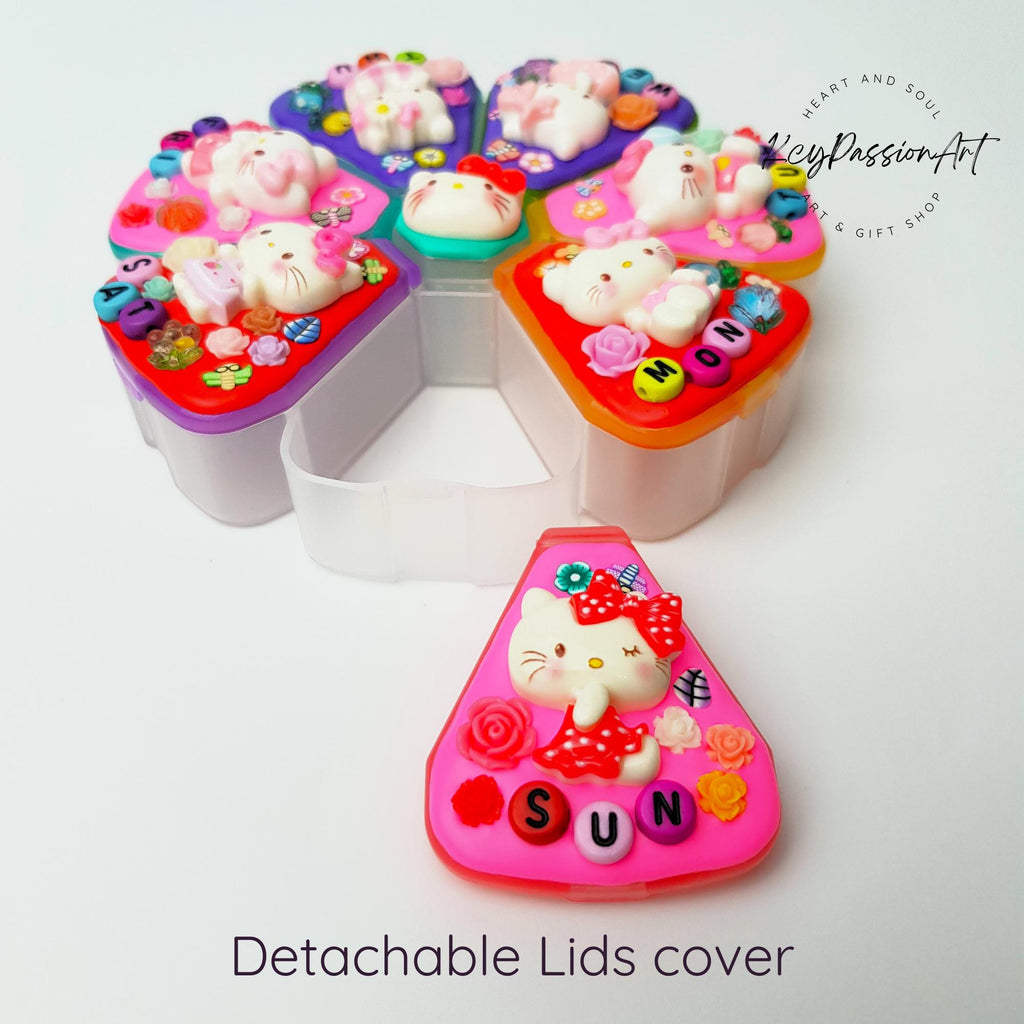 Mesmerized Flower Maze - XL Pill Box