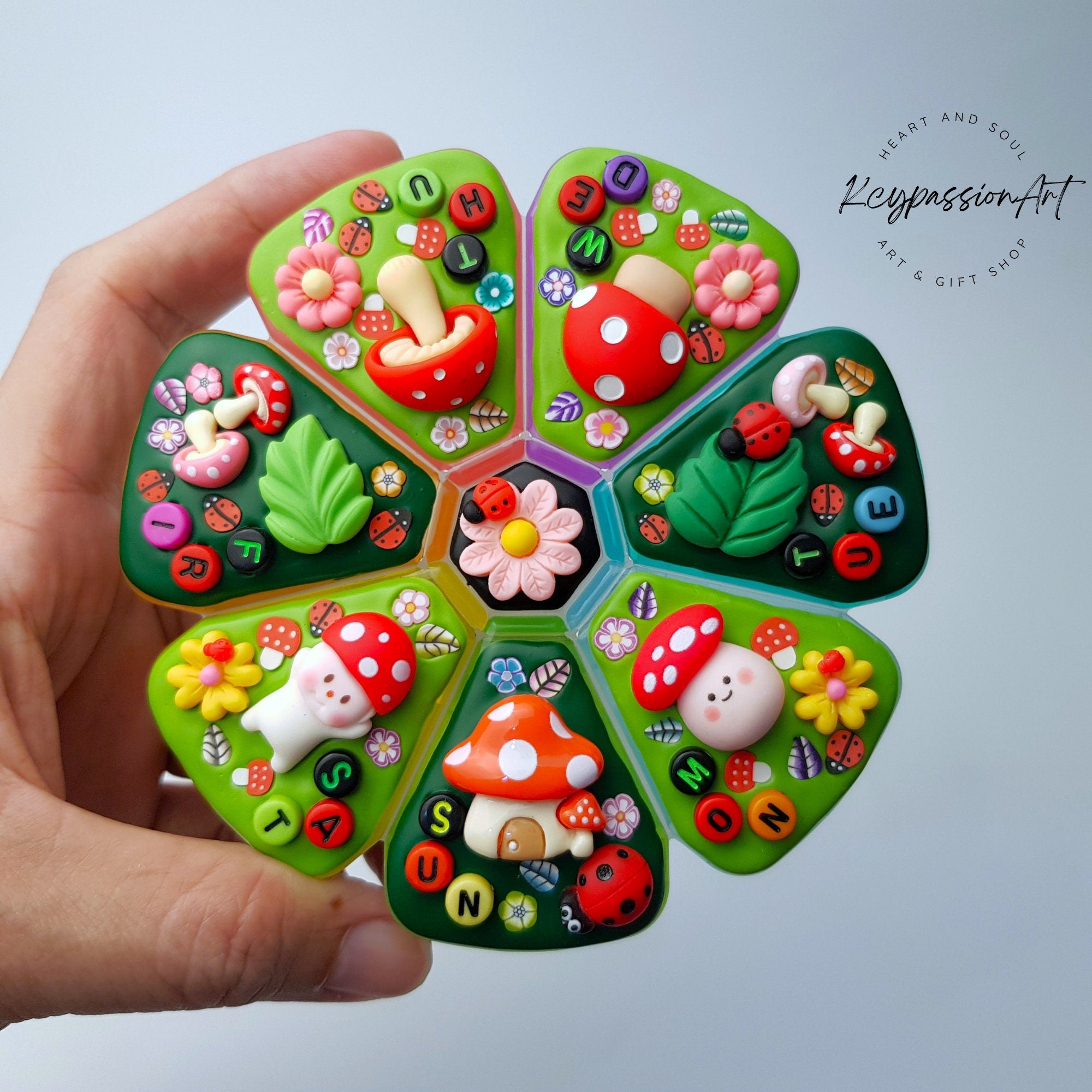 Mushroom Craze - XL Pill Box