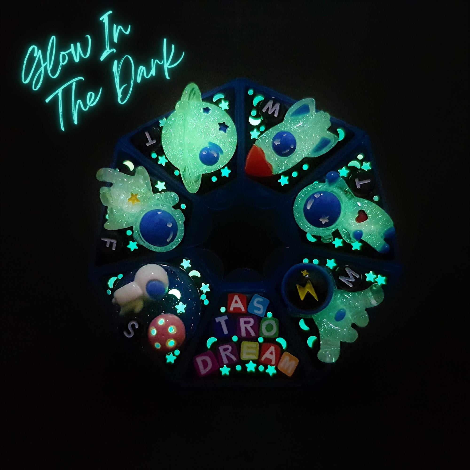 Astro Dream - Heptagon Pill Box