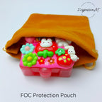 Tages-Pillenbox „Regenbogen-Erdbeer-Hasenliebe“ – Pillendose für einen Tag, Pillenbehälter, Pillenetui für einen Tag, Pillendose für Tag und Nacht
