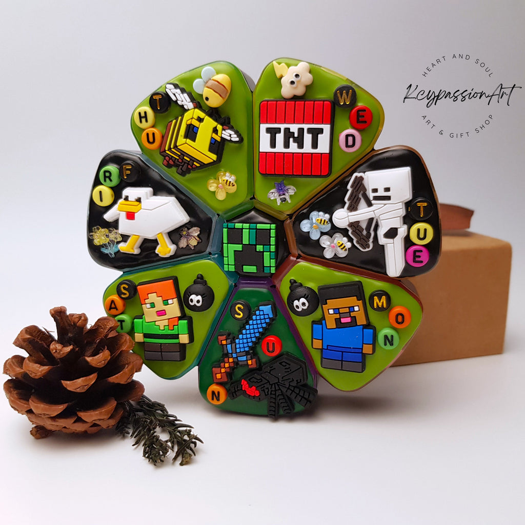 Craft, Build & Play - XL Pill Box