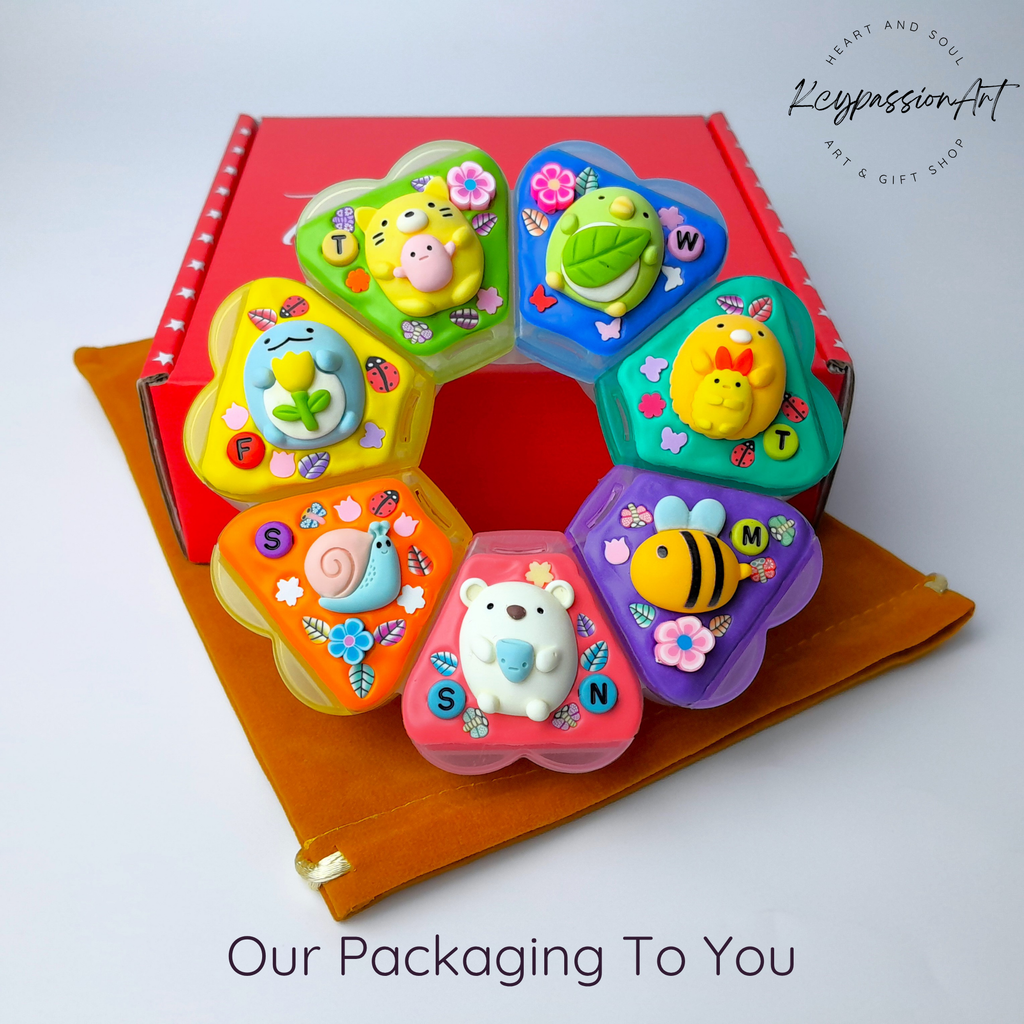 Friendship Decorated XL Flower Pill Box