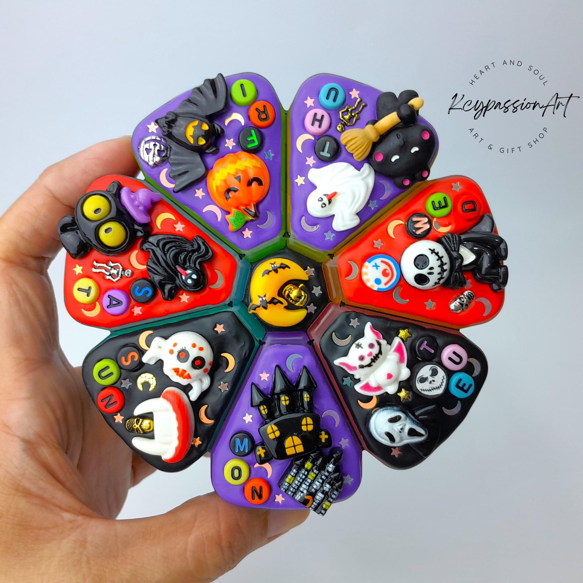 Spooky Halloween - XL Pill Box