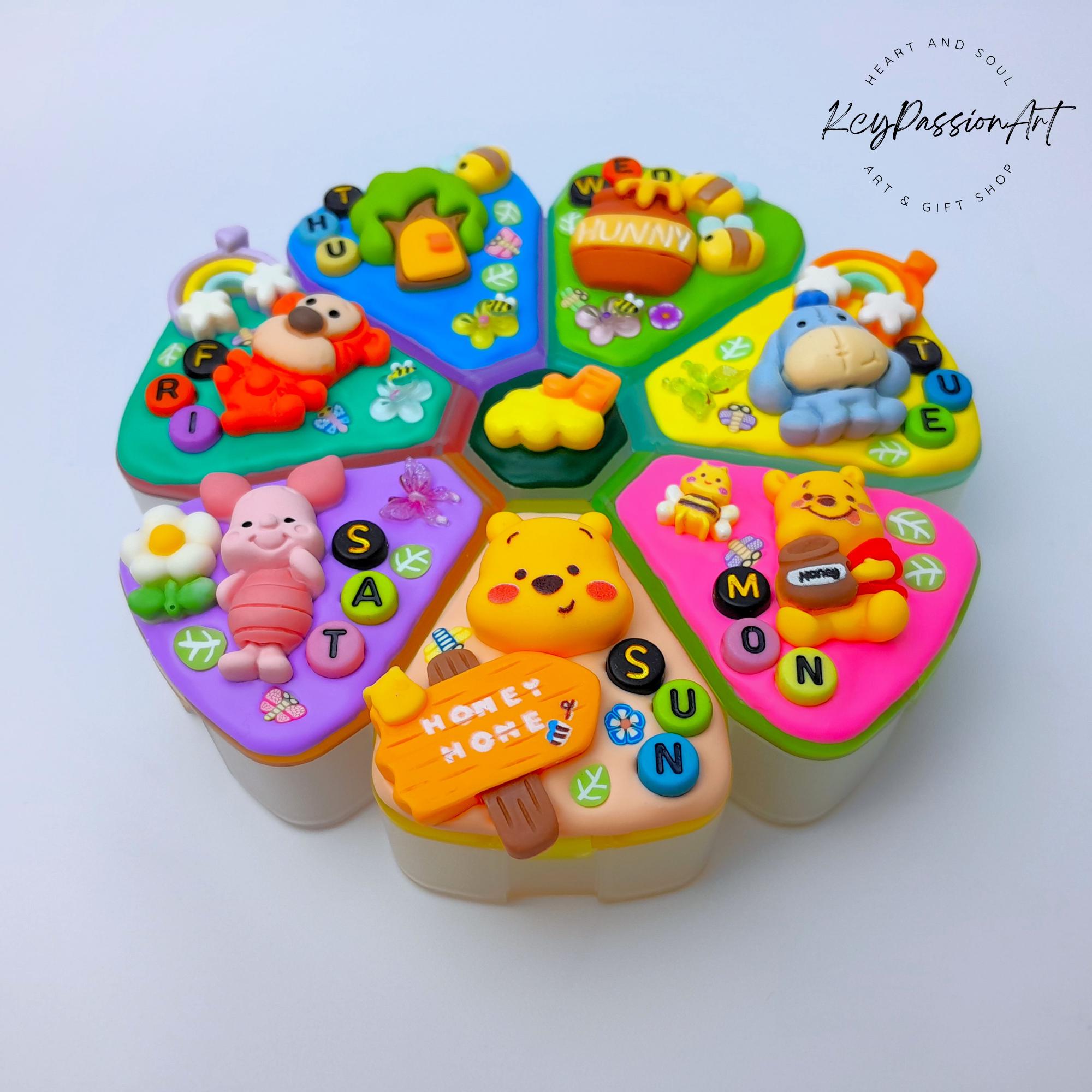 Honey Bear & Friends -XL Pill Box