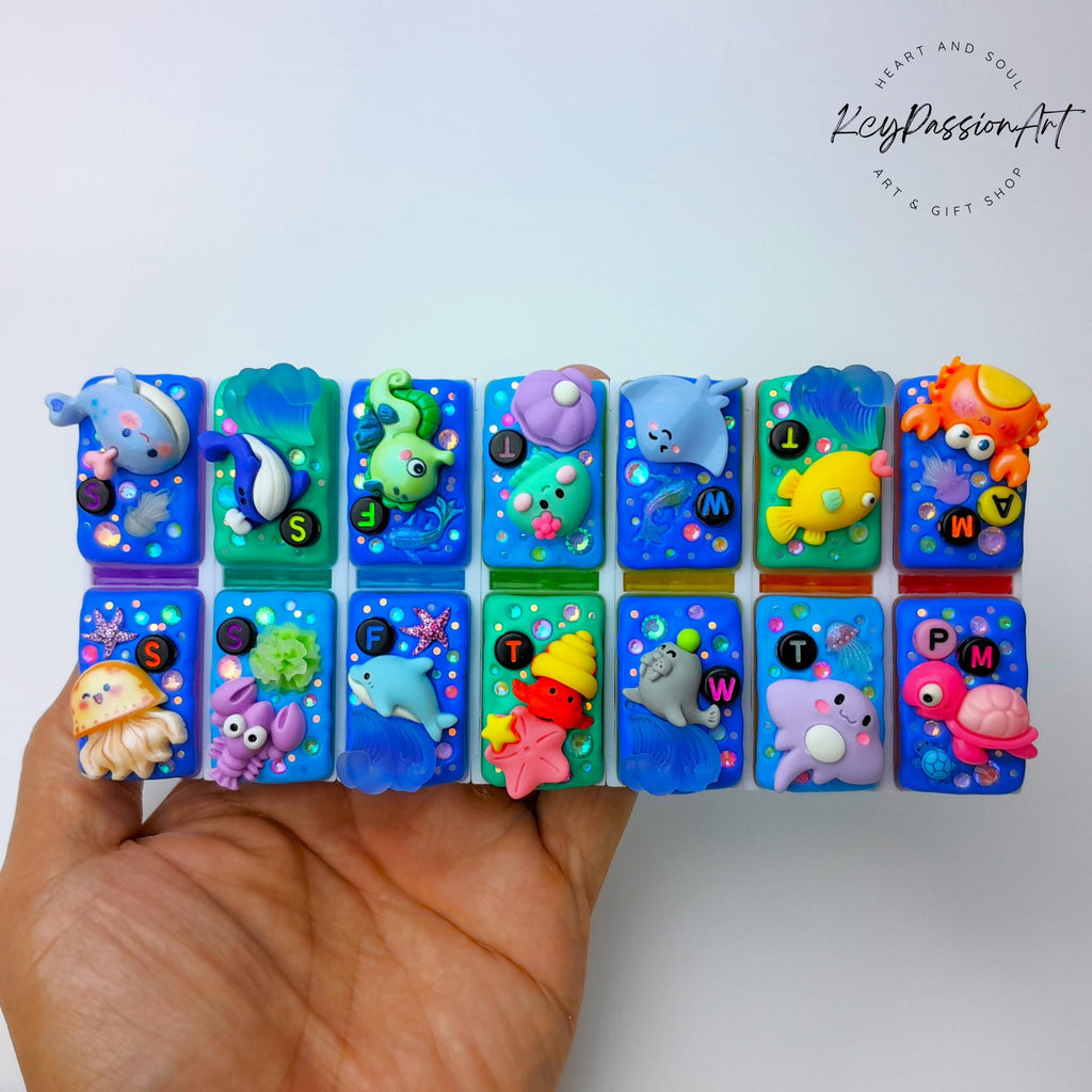 Under The Ocean - Detachable Pill Box