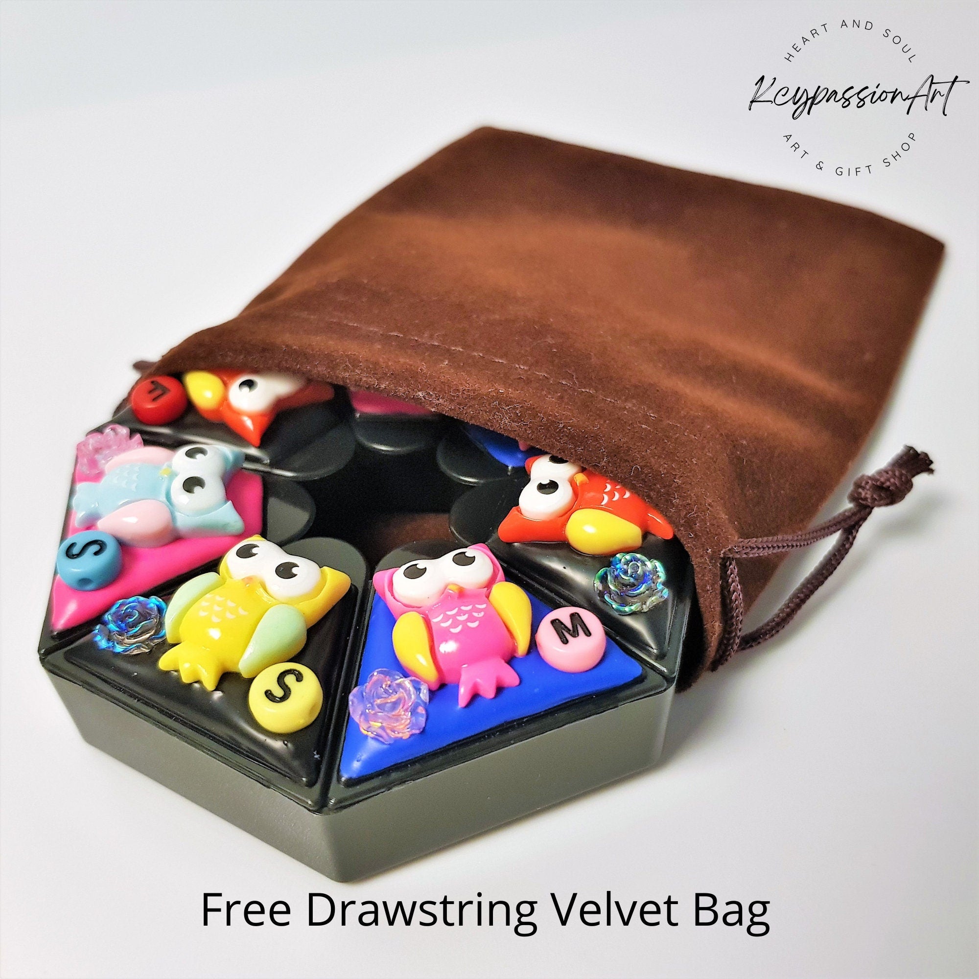 Colorful Wise Owls - Heptagon Pill Box