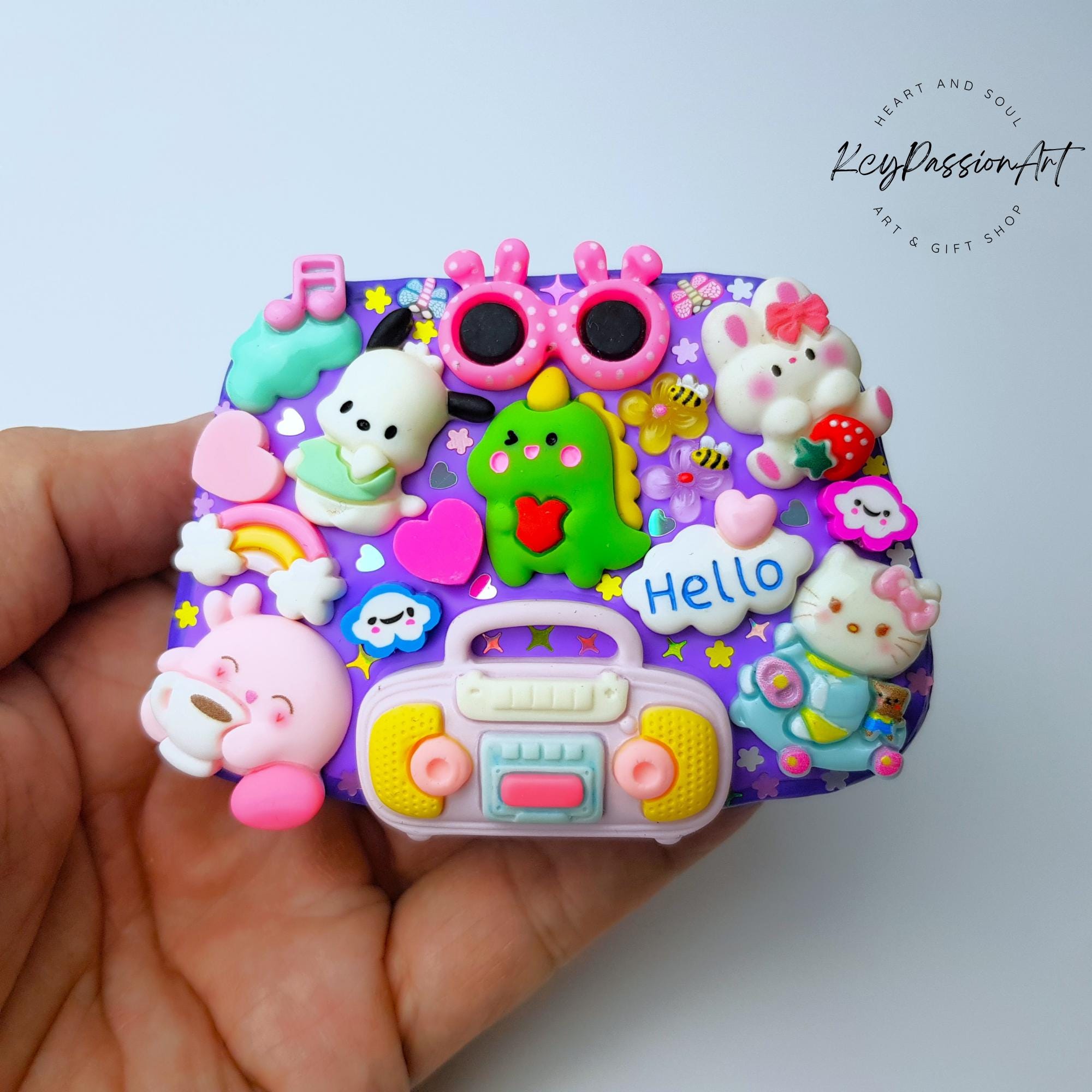 5-Tage-Pillenbox „Kawaii Friends Hangouts“ – Pillendose für morgens und abends, Pillenbehälter, 5-Tage-Pillenetui, Pillenbox für Tag und Nacht