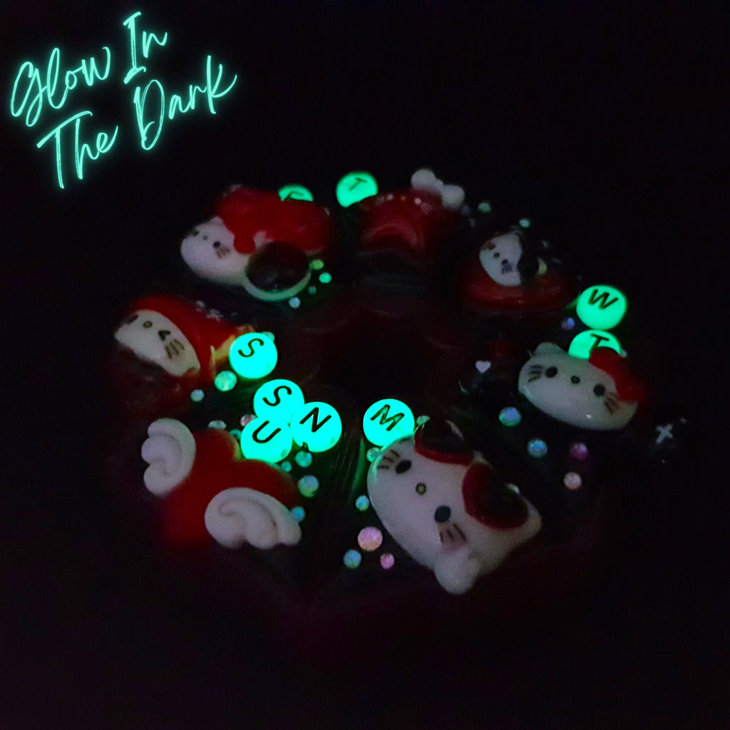 Truly Madly Deeply - Heptagon Pill Box