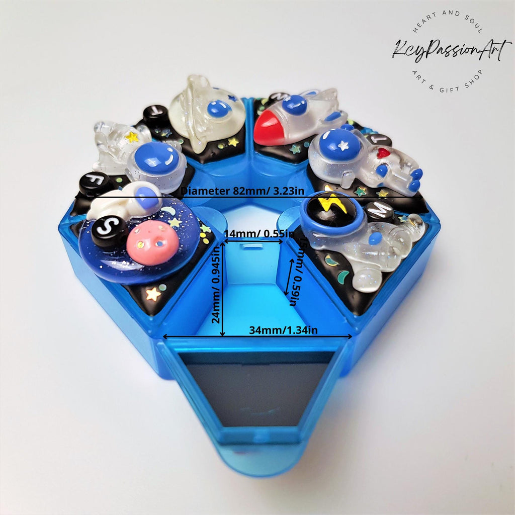 Astro Dream - Heptagon Pill Box