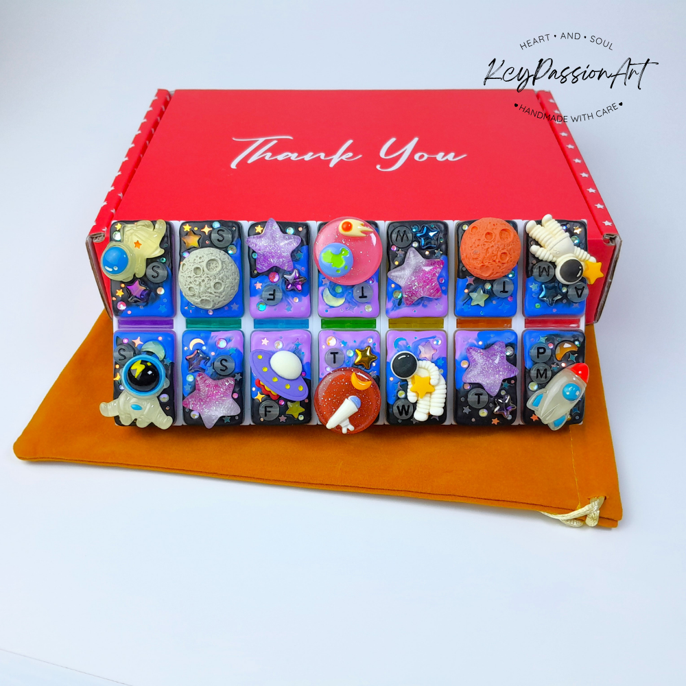 Galaxy Space - Detachable Pill Box