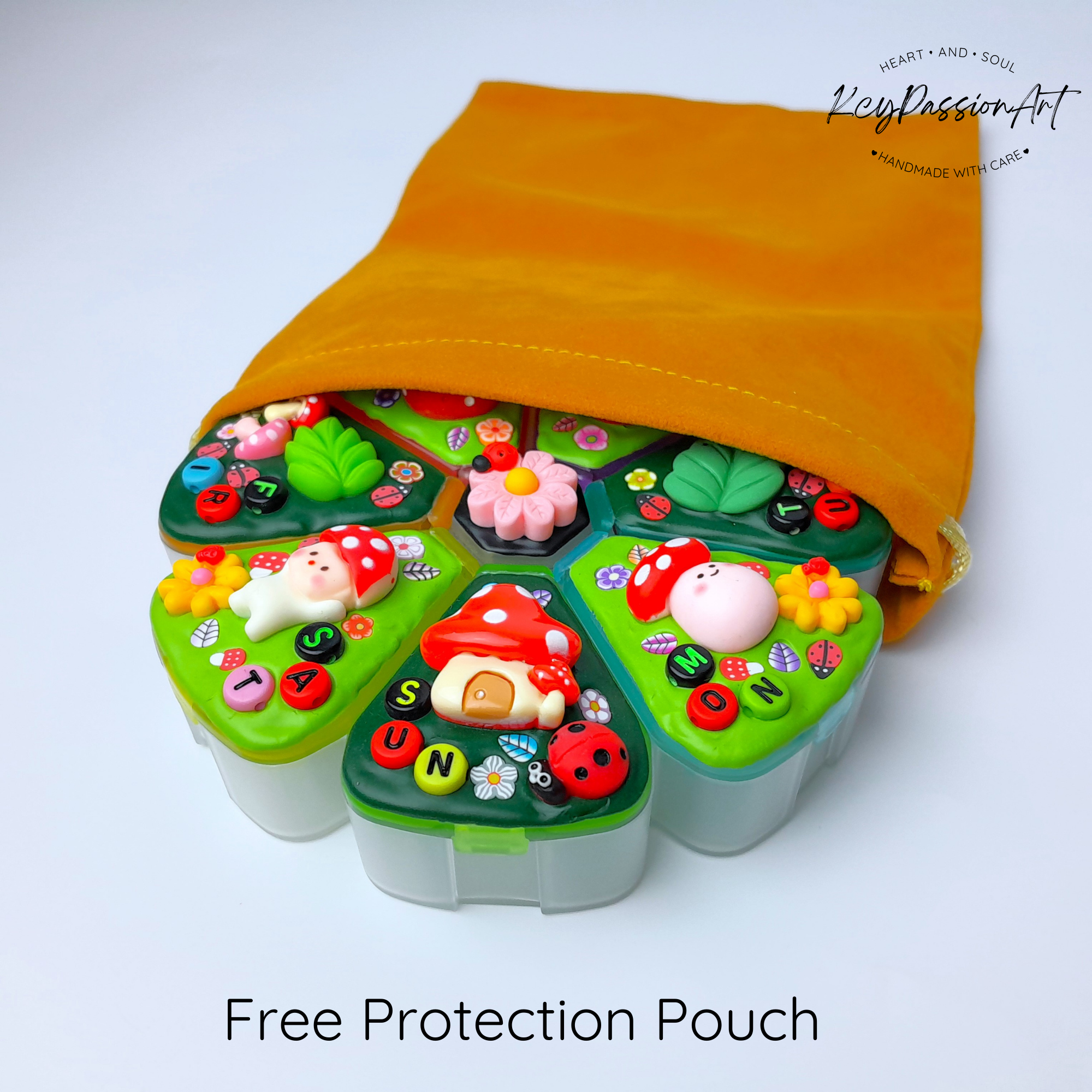 Mushroom Craze - XL Pill Box