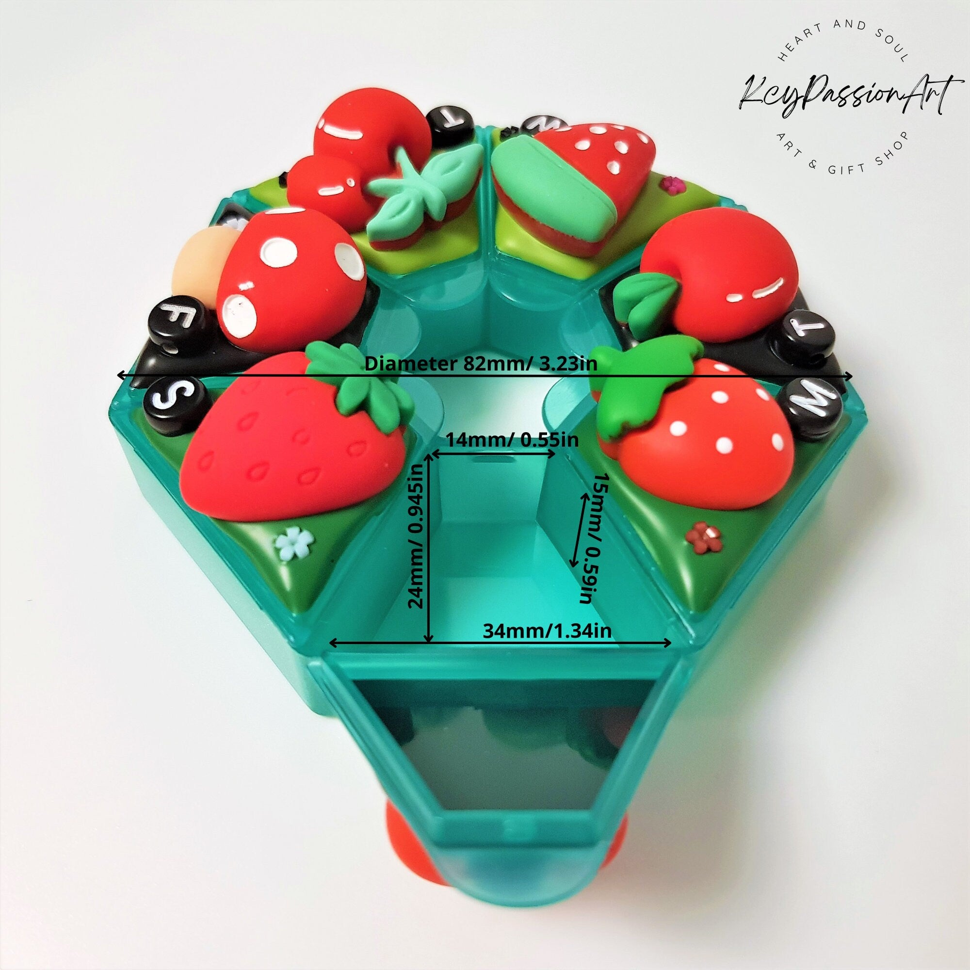 Crazily Love Reds Decorated Heptagon Pill Box