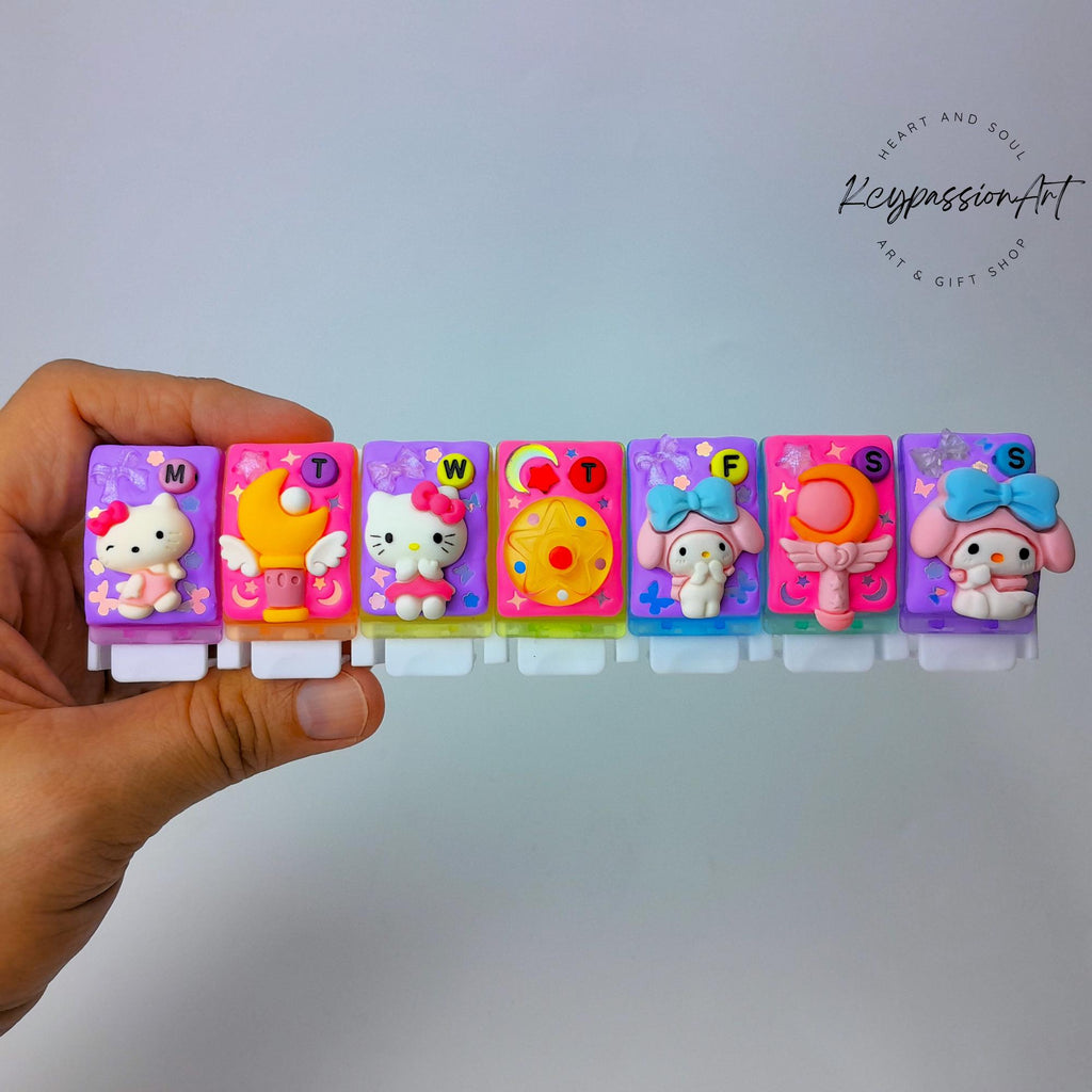 Magic Wands And Friends - Straight Pill Box