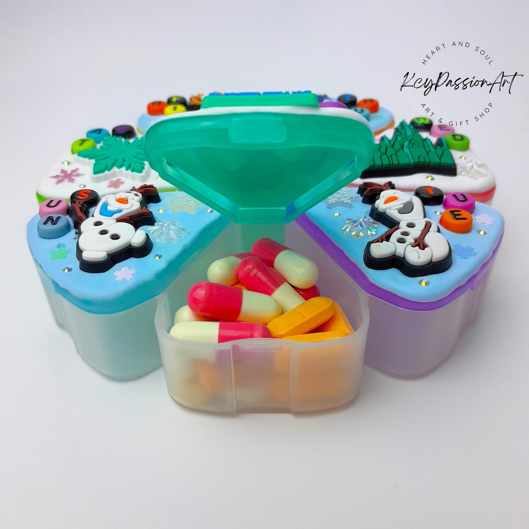 Snow Queen - XL Pill Box