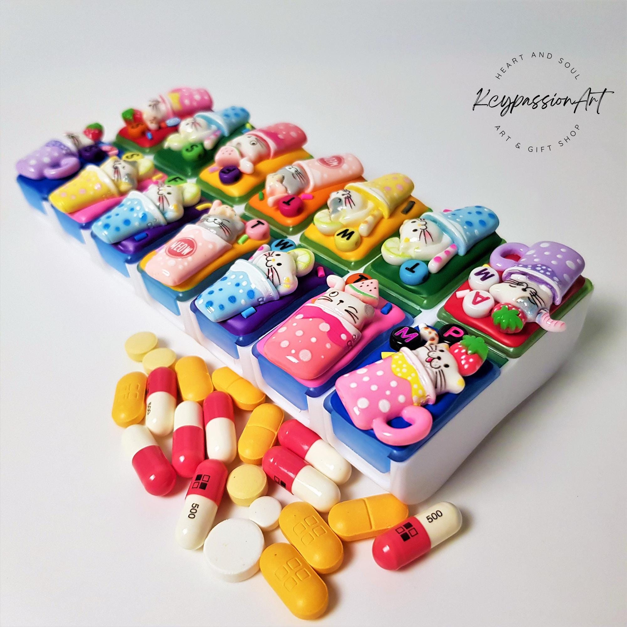 Cuppa Cats - Detachable Pill Box
