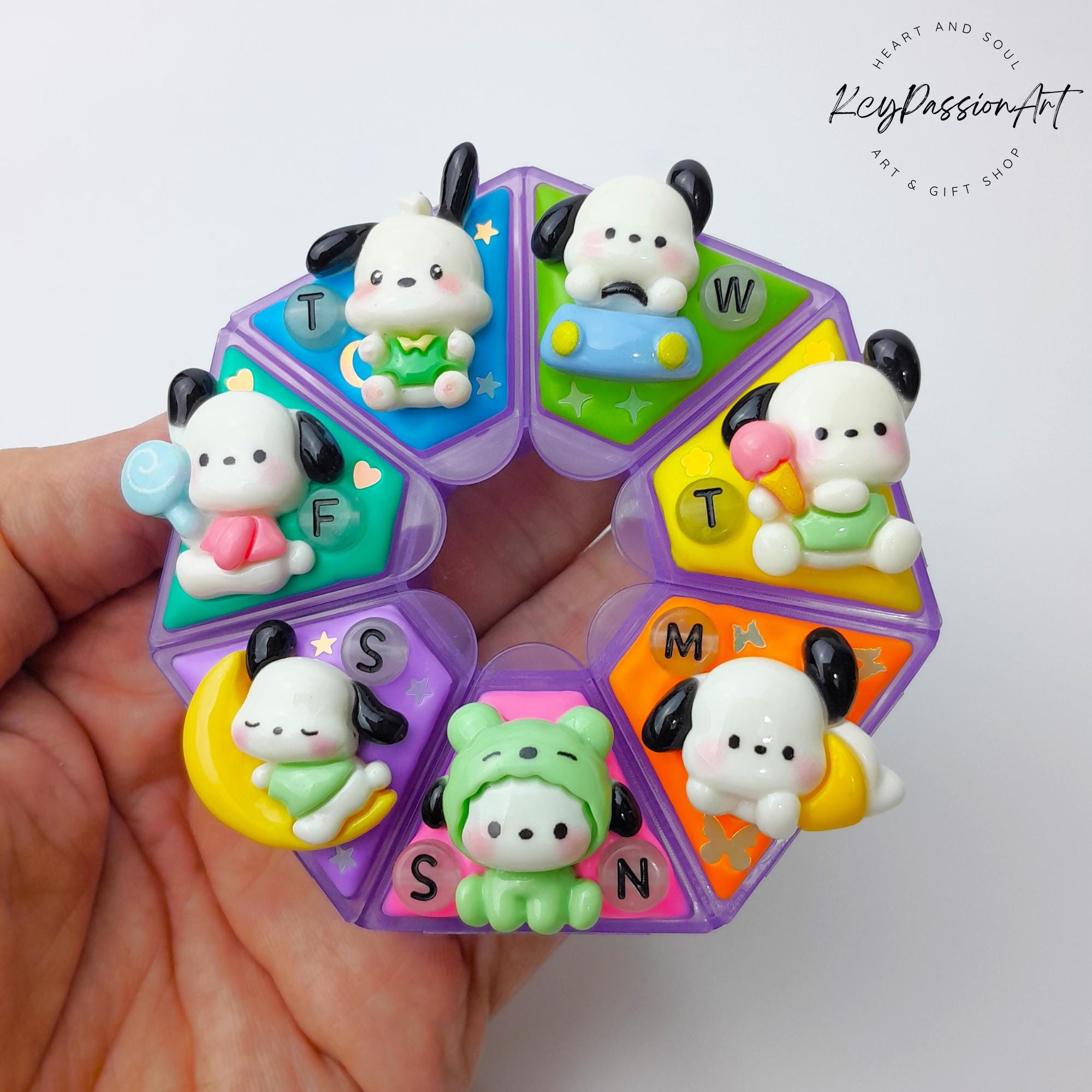 Puppy Daily Fun - Heptagon Pill Box