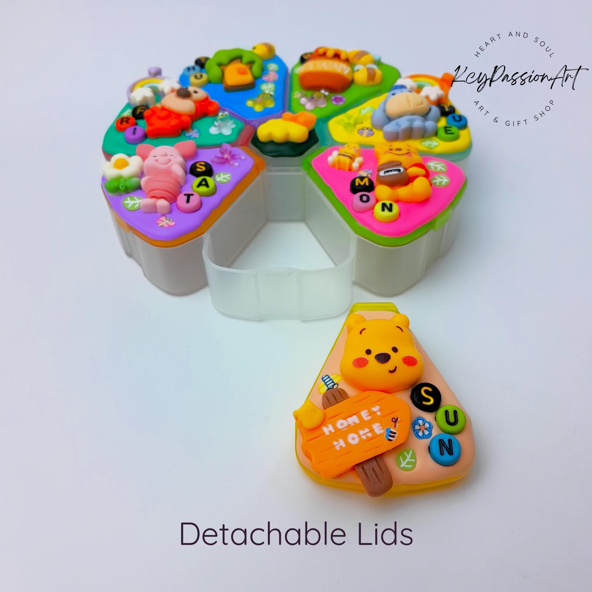 Honey Bear & Friends -XL Pill Box