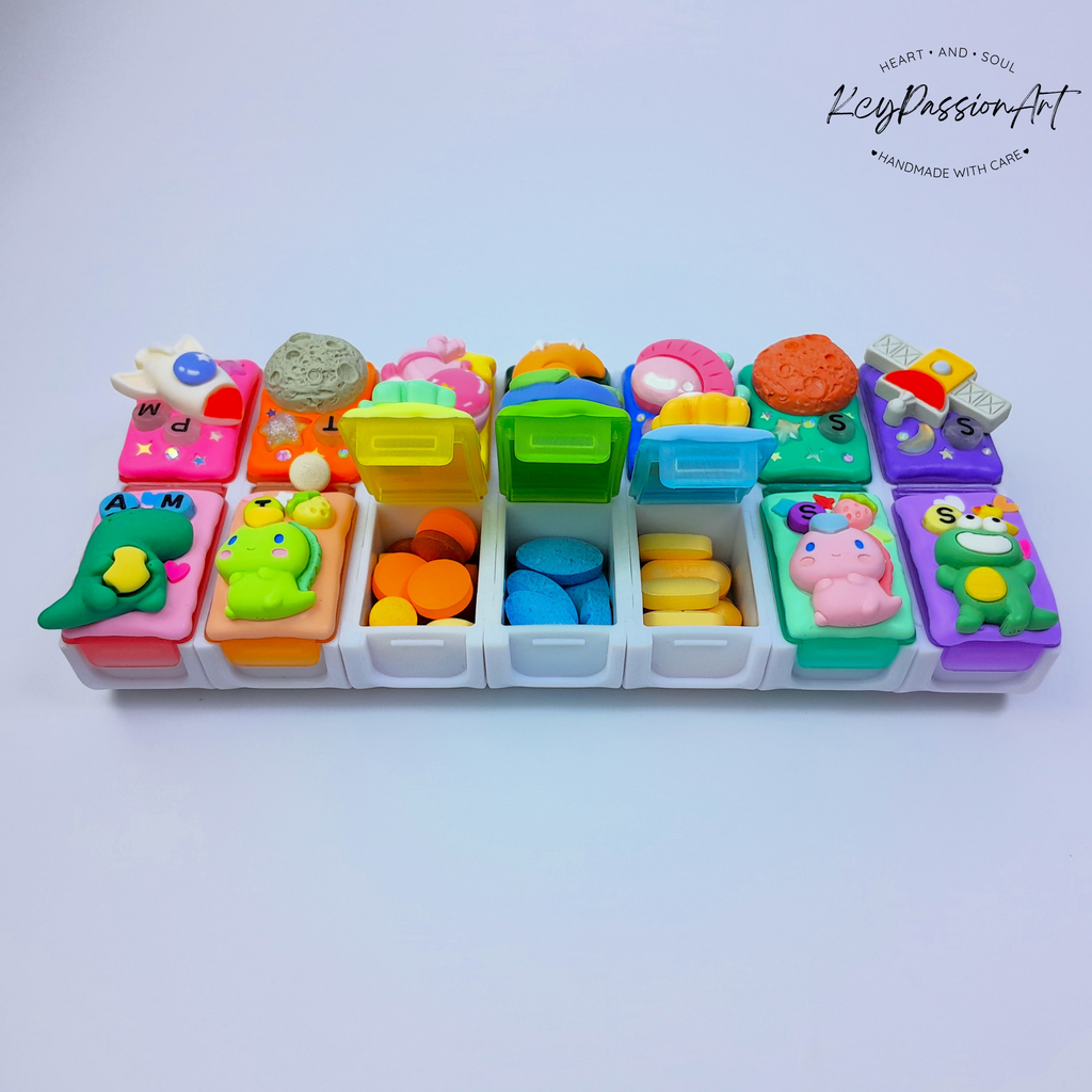 Space And Dino - Detachable Pill Box