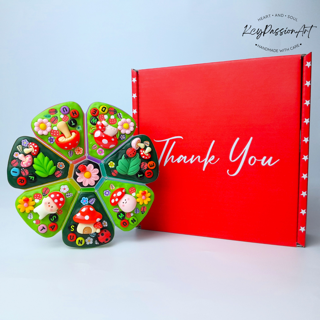 XL 7-Tage-Pillenbox „Pilz-Trend“, 8 Fächer, Medikamentenspender, niedliche Pillendose für Tag und Nacht