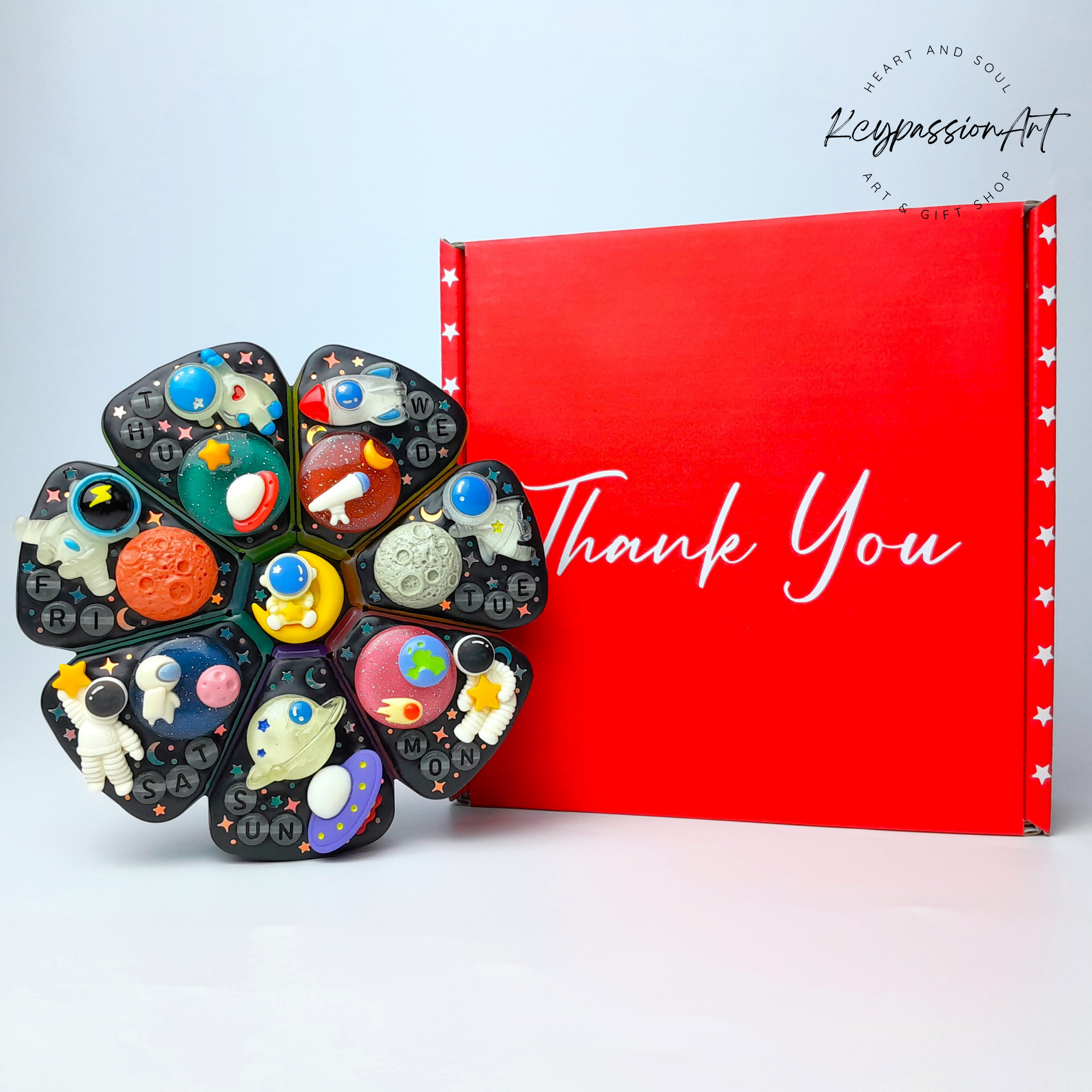 Astronaut - XL Pill Box