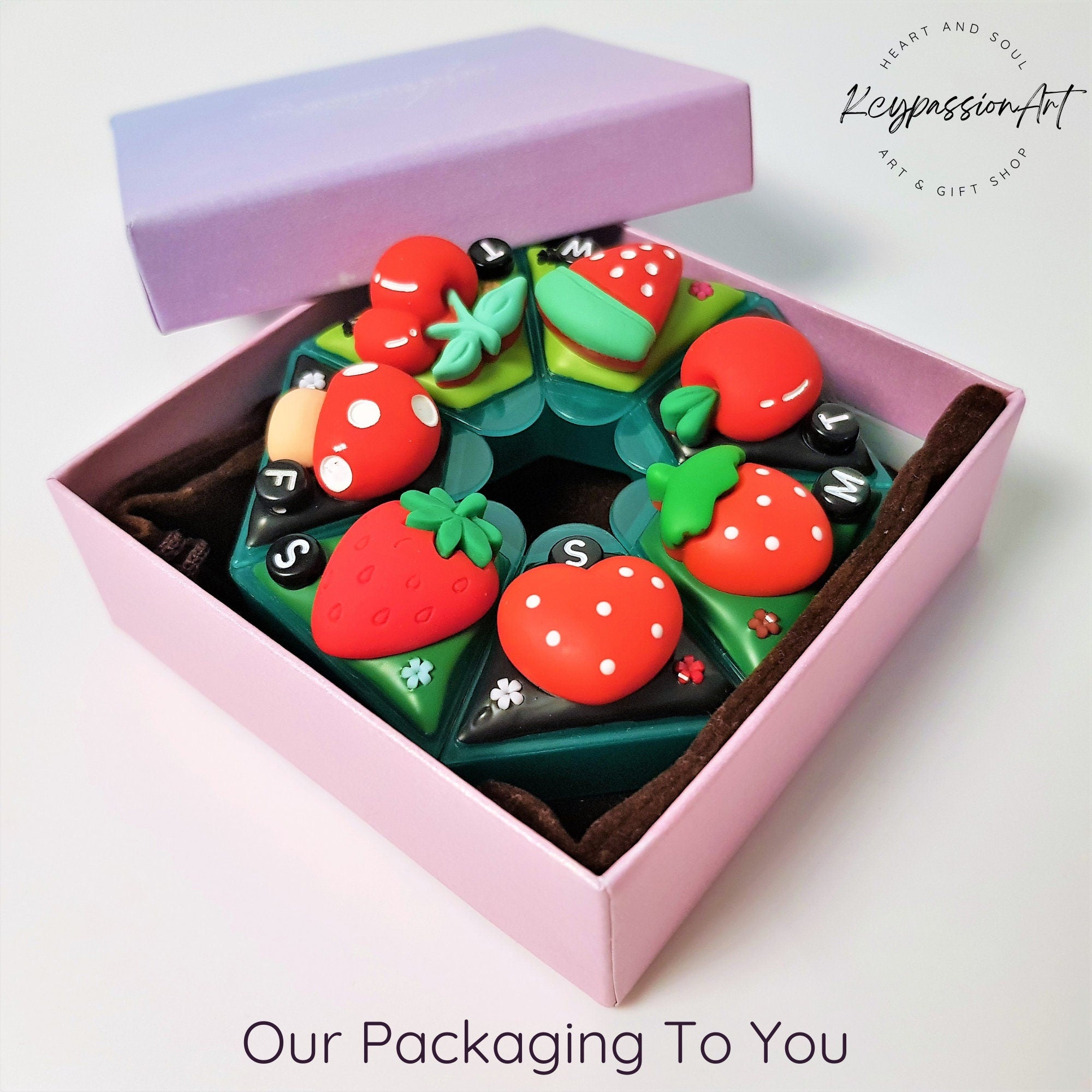 Crazily Love Reds Decorated Heptagon Pill Box