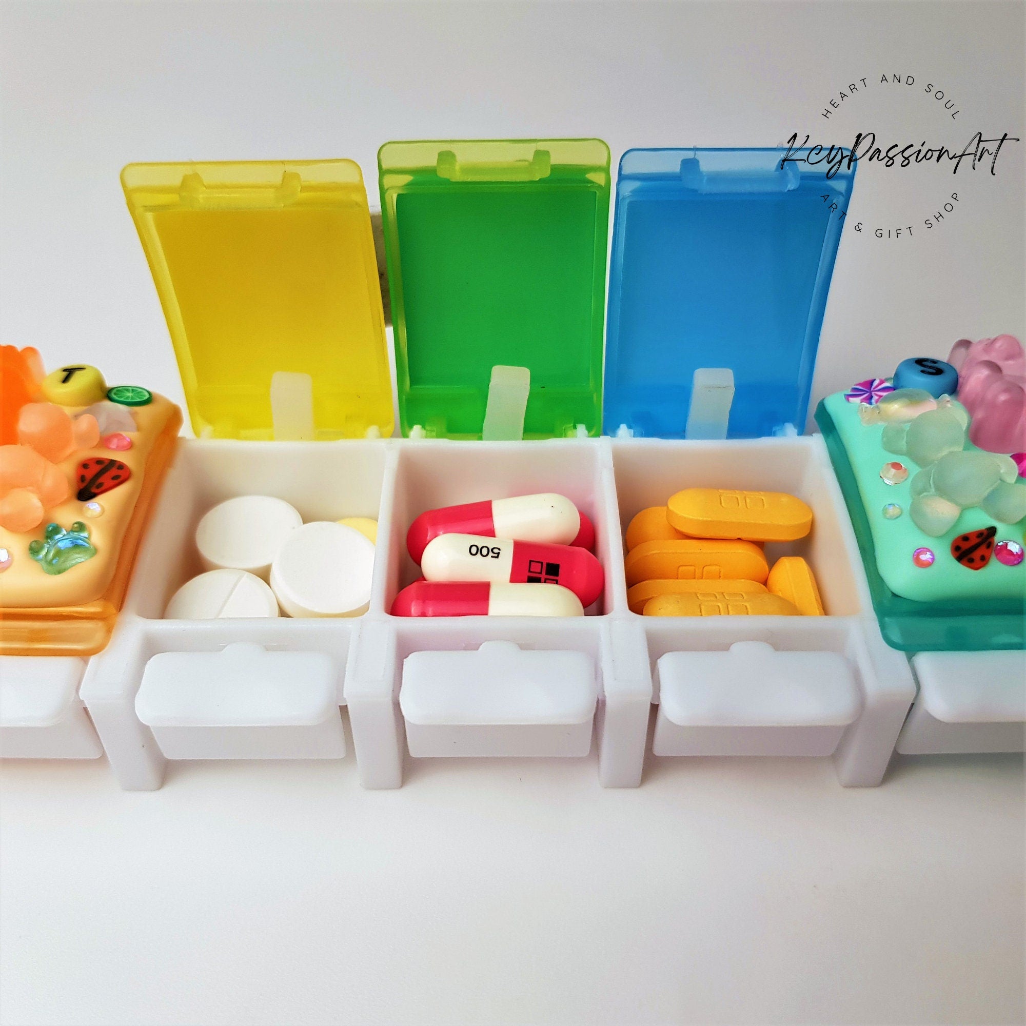 Gummy Bear Glow - Straight Pill Box