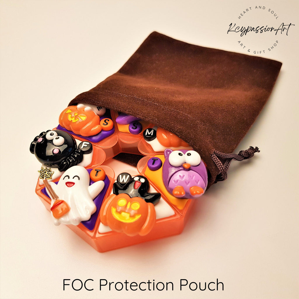 Spooky Cute & Funny - Heptagon Pill Box