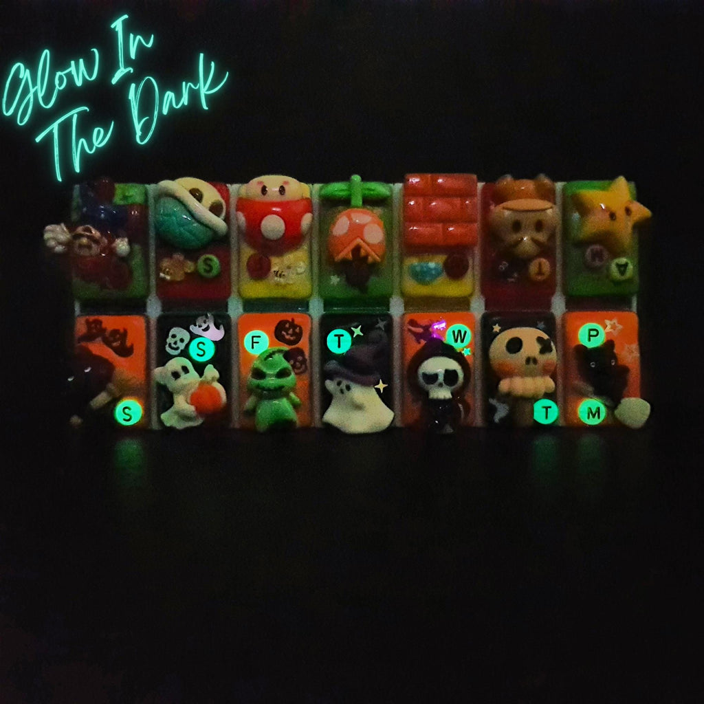 Plumber Bros And Halloween Day - Detachable Pill Box