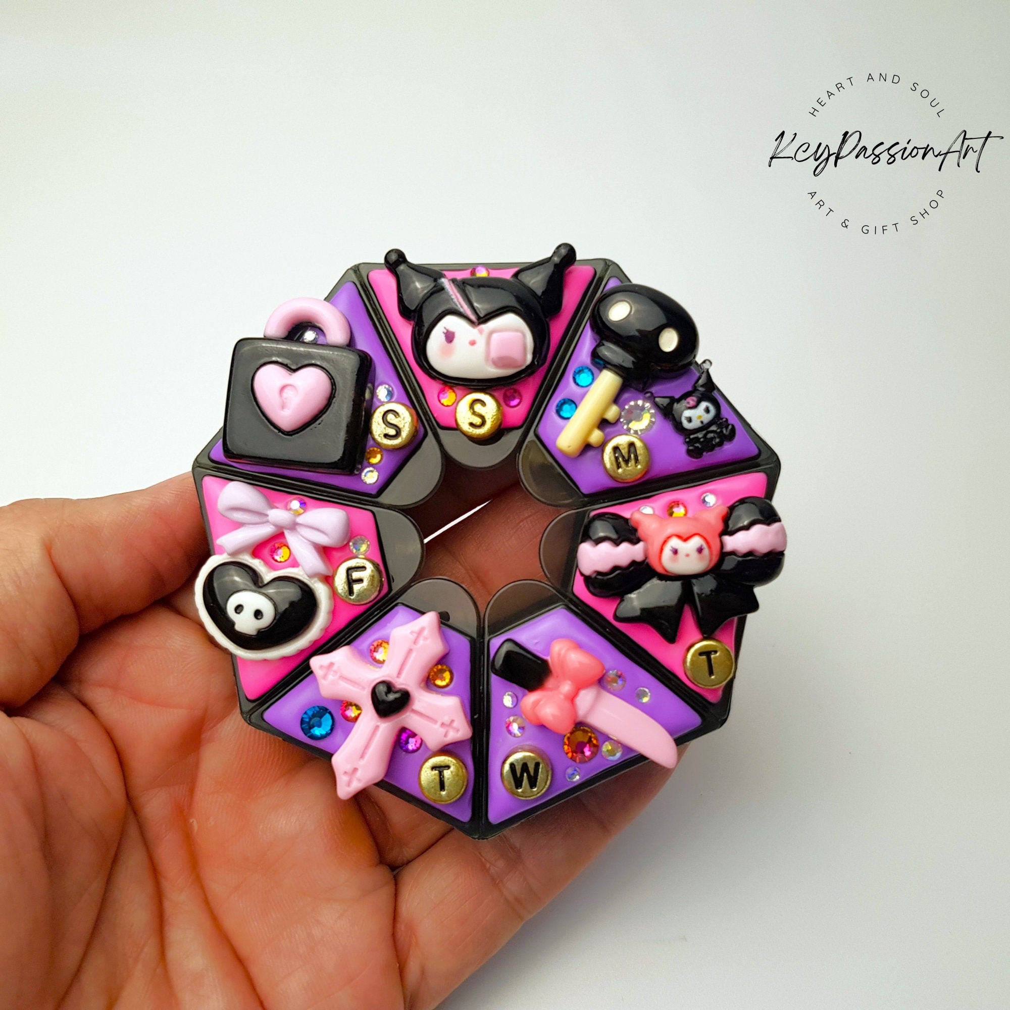 Cute Little Pirate - Heptagon Pill Box